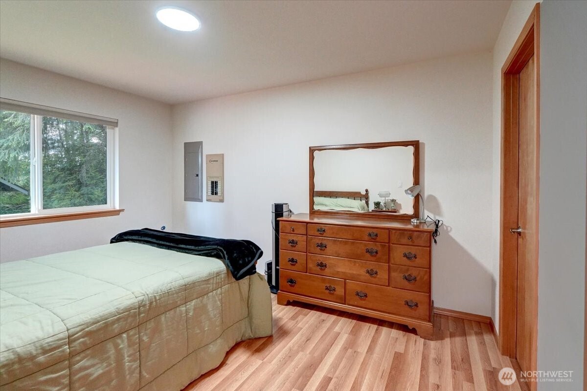 Port Orchard, Washington, 98367, United States, 3 Bedrooms Bedrooms, ,2 BathroomsBathrooms,Residential,For Sale,1828353
