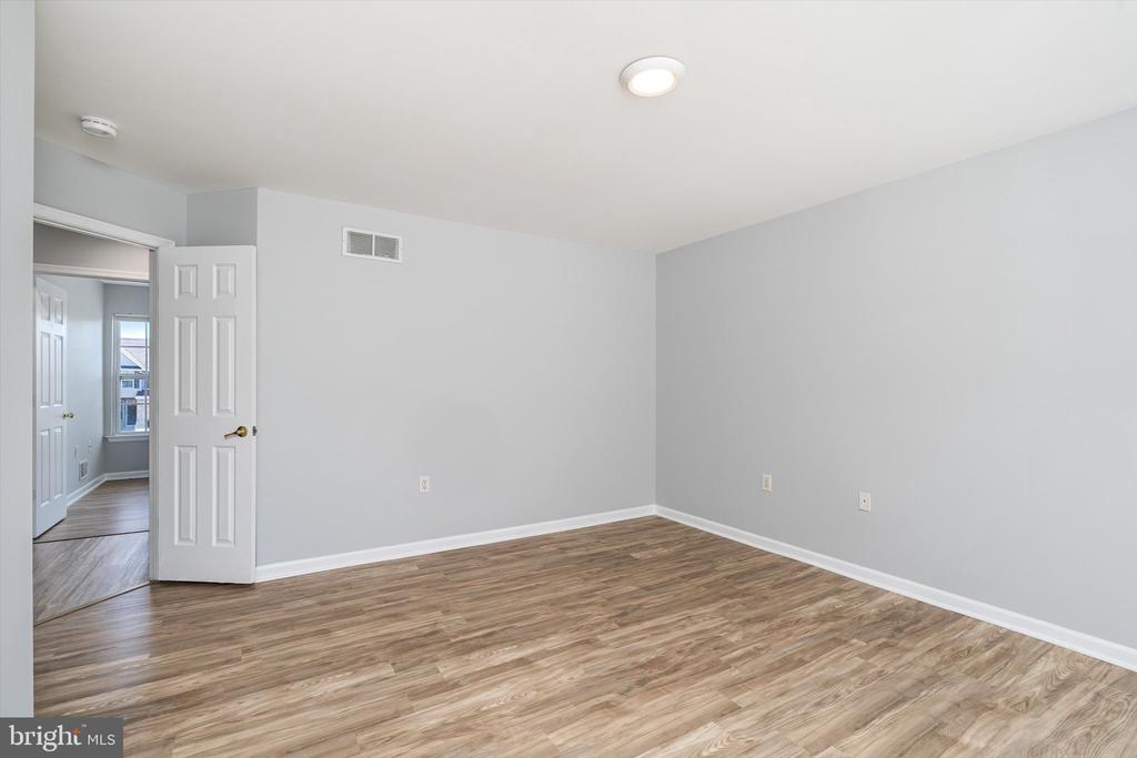 Monroe Twp, New Jersey, 08831, United States, 4 Bedrooms Bedrooms, ,3 BathroomsBathrooms,Residential,For Sale,1930575