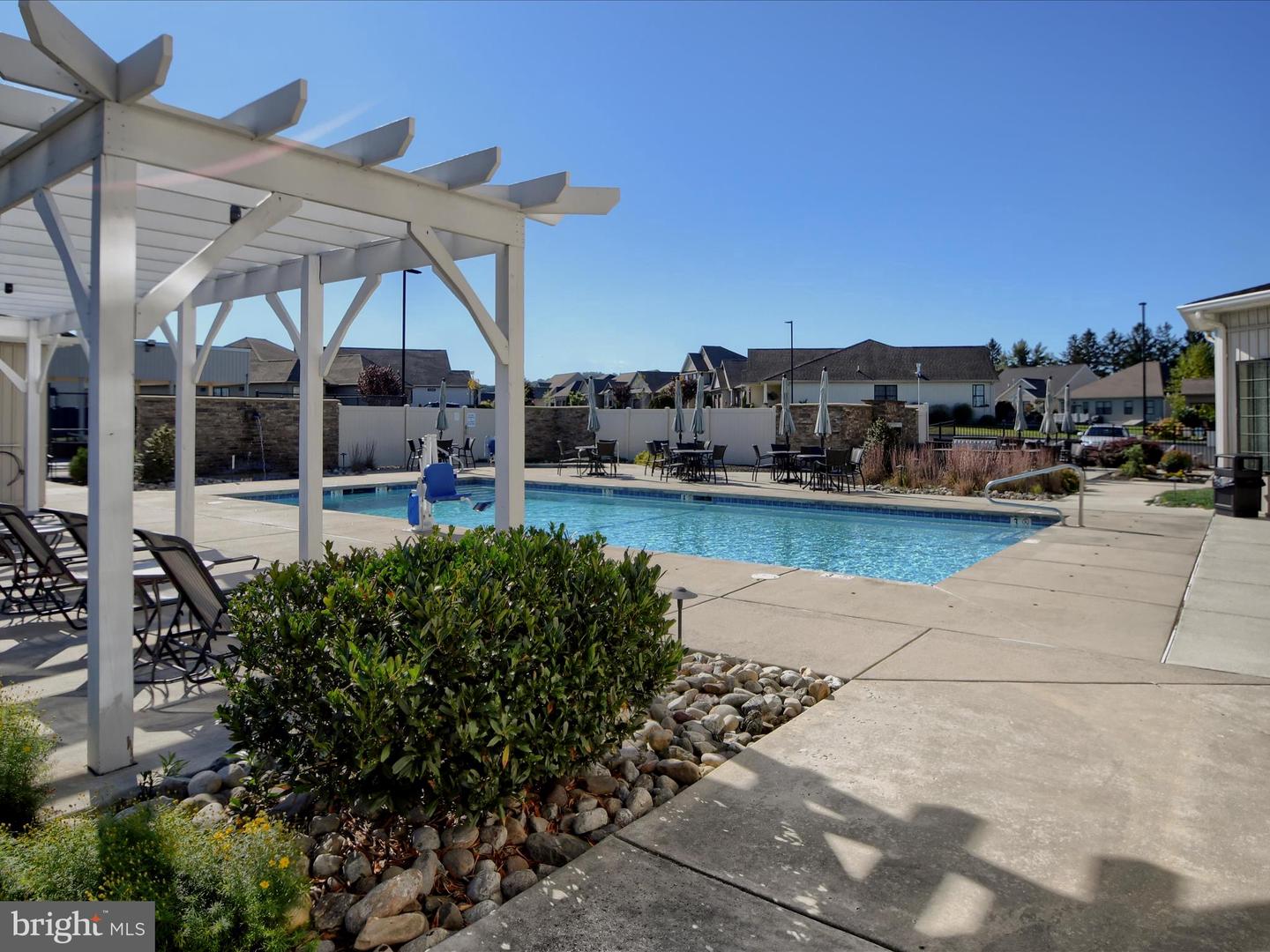 Emmaus, Pennsylvania, 18049, United States, 3 Bedrooms Bedrooms, ,3 BathroomsBathrooms,Residential,For Sale,1960506