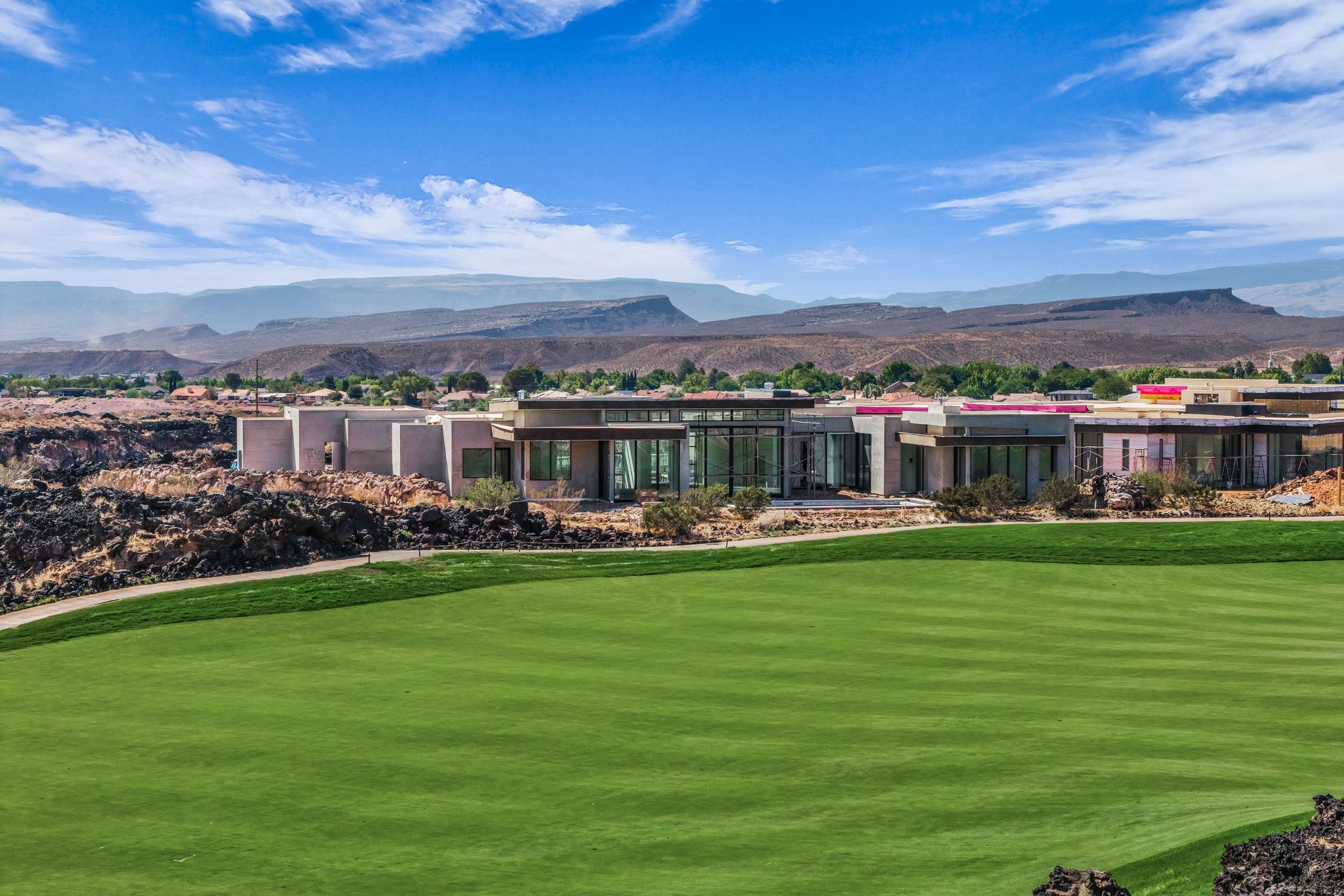  Black Desert Custom Home on Tom Weiskopf Championship Course Hole #7 - 物件實景