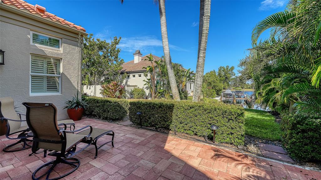 Longboat Key, Florida, 34228, United States, 3 Bedrooms Bedrooms, ,4 BathroomsBathrooms,Residential,For Sale,1986320