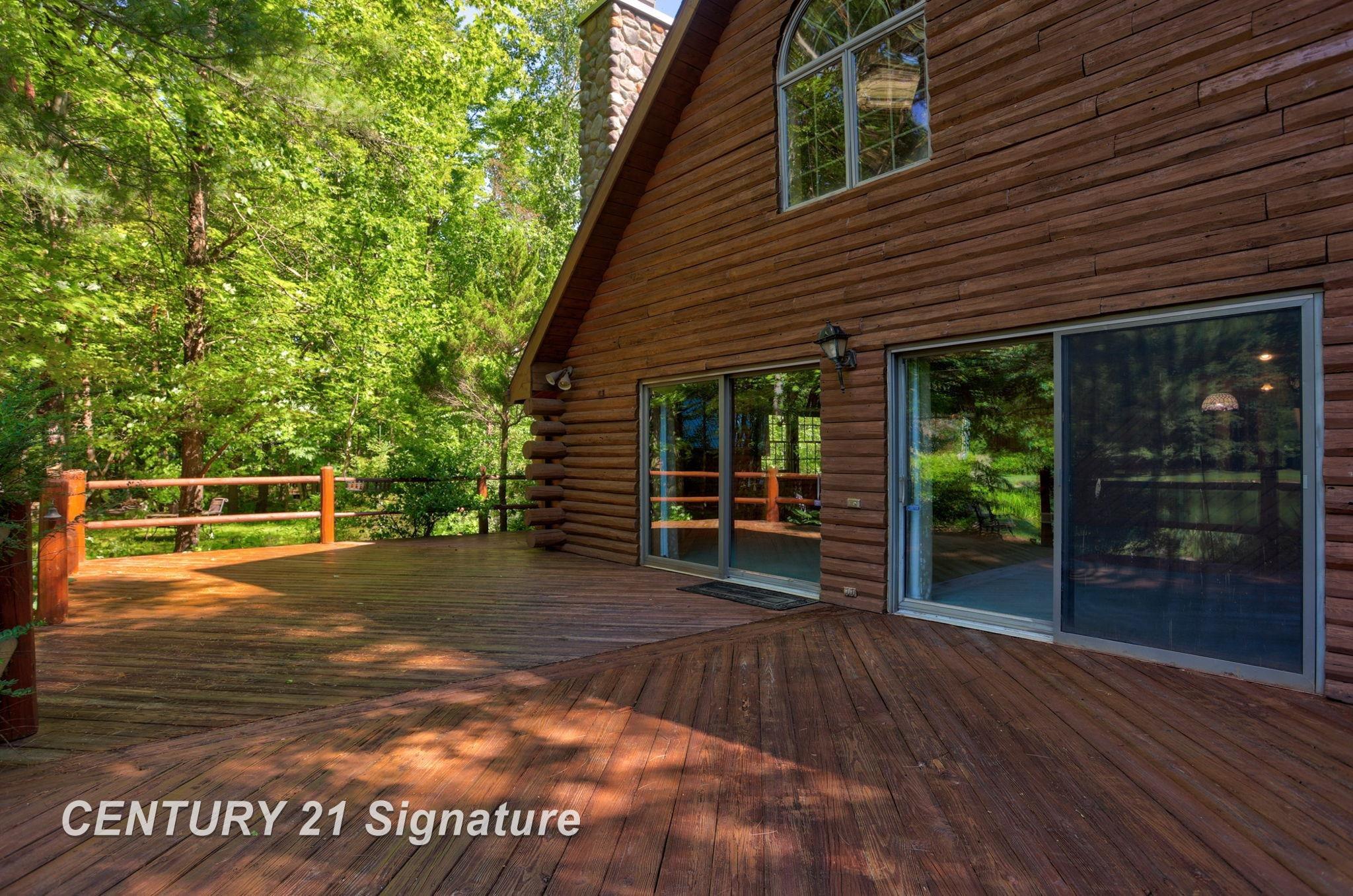 Chesaning, Michigan, 48616, United States, 4 Bedrooms Bedrooms, ,3 BathroomsBathrooms,Residential,For Sale,1980512