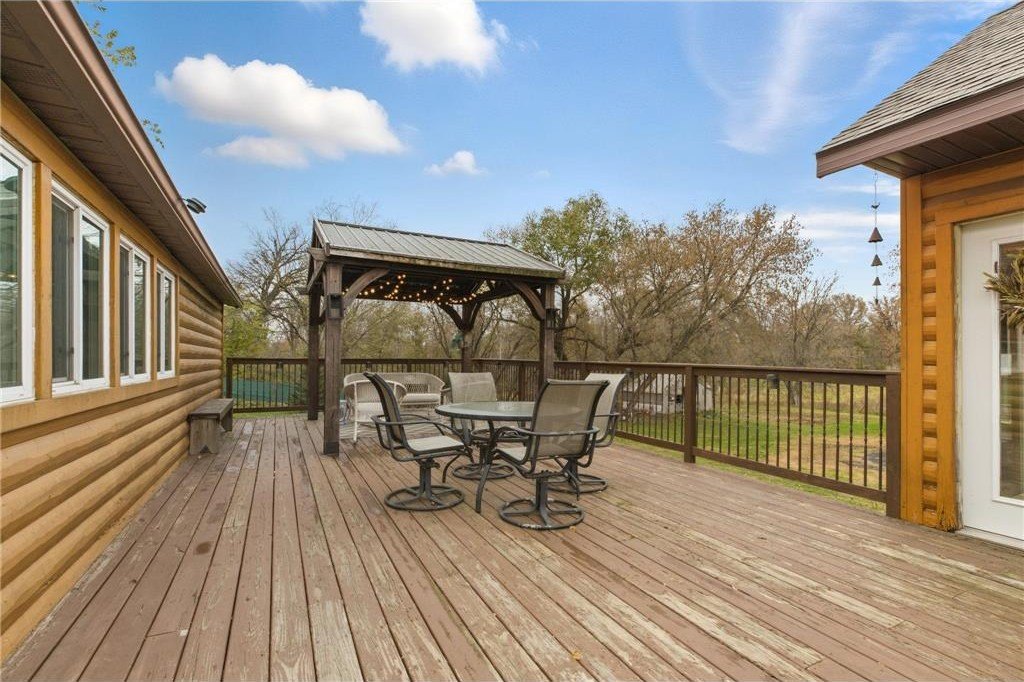 Holdingford, Minnesota, 56340, United States, 5 Bedrooms Bedrooms, ,2 BathroomsBathrooms,Residential,For Sale,1977131