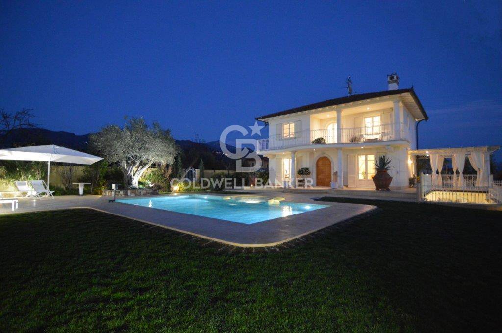via vaiana, Pietrasanta, Lucca, 55045, IT, 5 Bedrooms Bedrooms, ,6 BathroomsBathrooms,Residential,For Sale,via vaiana,1676903