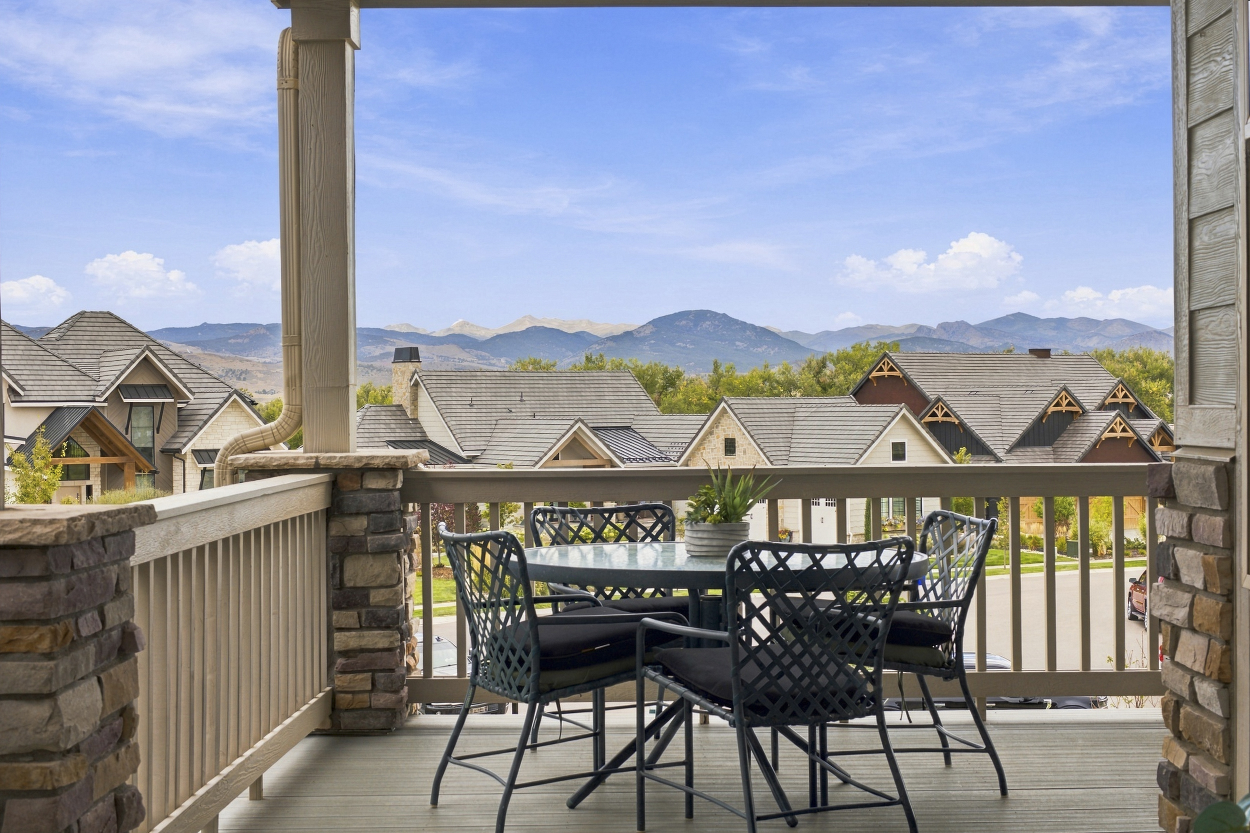  Impeccably Maintained Heron Lakes Residence - 物件實景