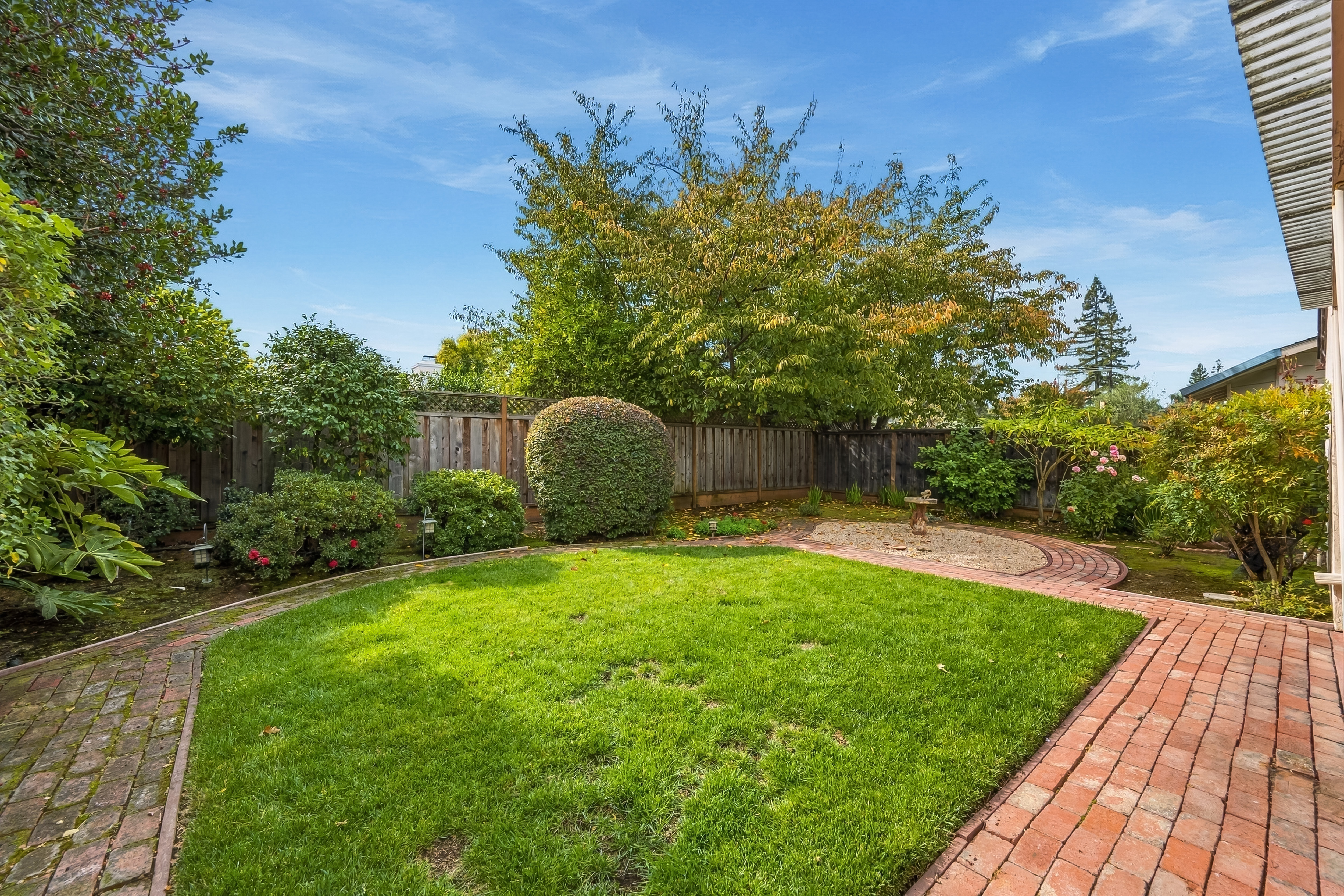  Coveted White Oaks Neighborhood - 物件實景