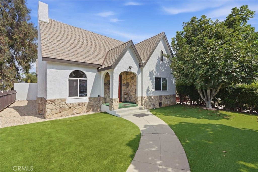 112th St, Los Angeles, CA 90044