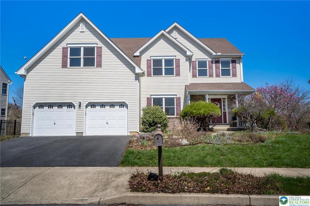 Easton, Pennsylvania, 18045, United States, 4 Bedrooms Bedrooms, ,3 BathroomsBathrooms,Residential,For Sale,1921947