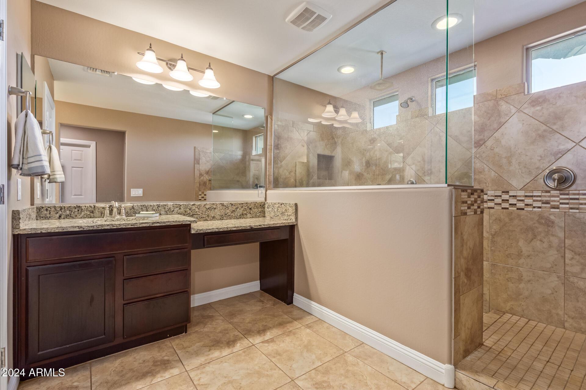 Phoenix, Arizona, 85085, United States, 3 Bedrooms Bedrooms, ,4 BathroomsBathrooms,Residential,For Sale,1921269