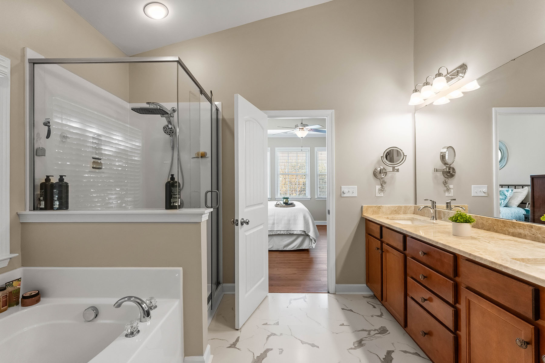  LAKE RIDGE - 物件實景