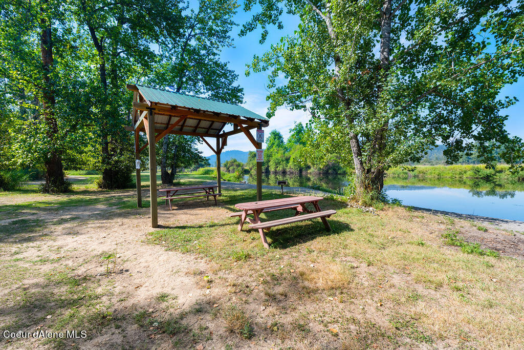 St. Maries, Idaho, 83861, United States, 3 Bedrooms Bedrooms, ,3 BathroomsBathrooms,Residential,For Sale,1923080