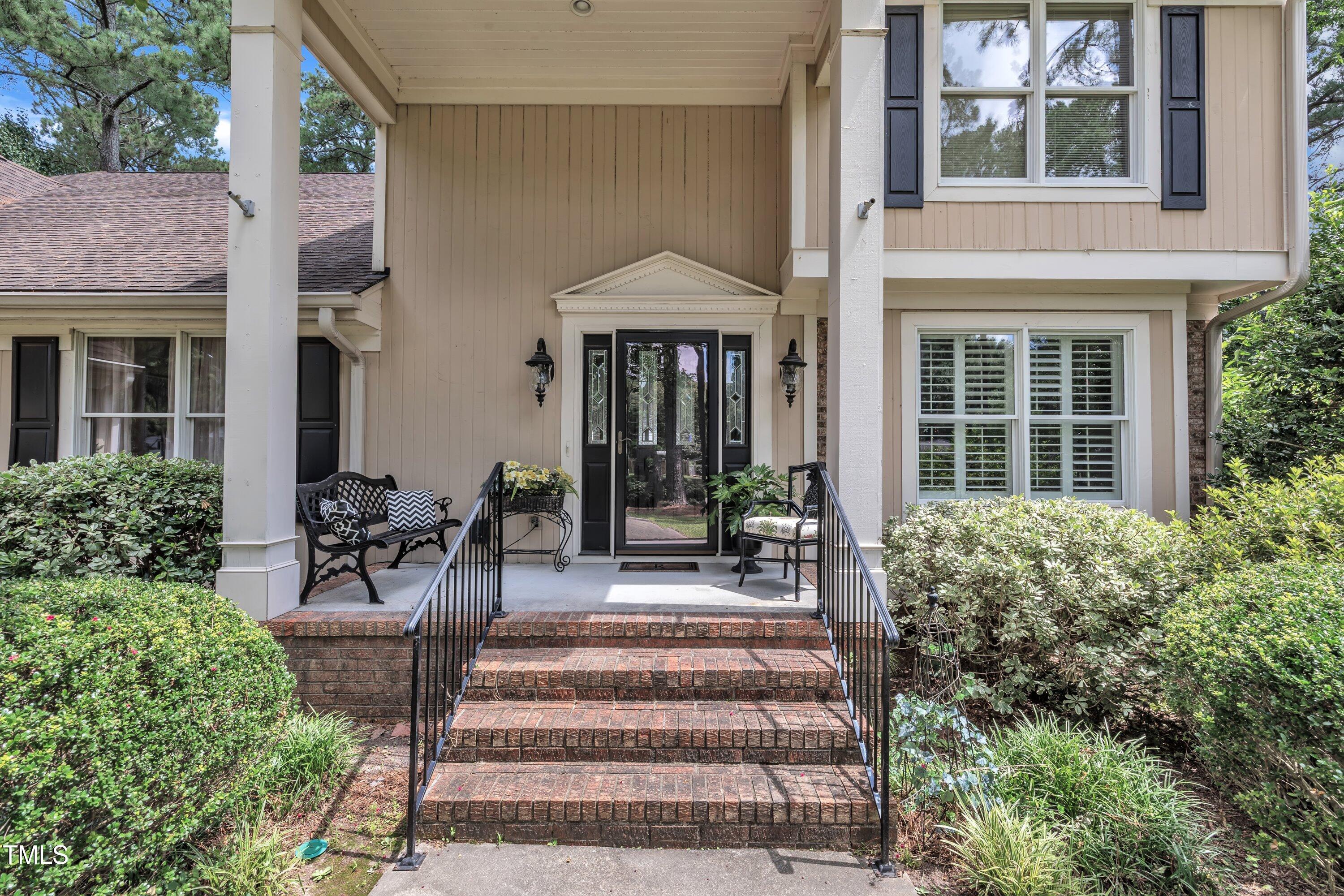 Smithfield, North Carolina, 27577, United States, 5 Bedrooms Bedrooms, ,4 BathroomsBathrooms,Residential,For Sale,1911718