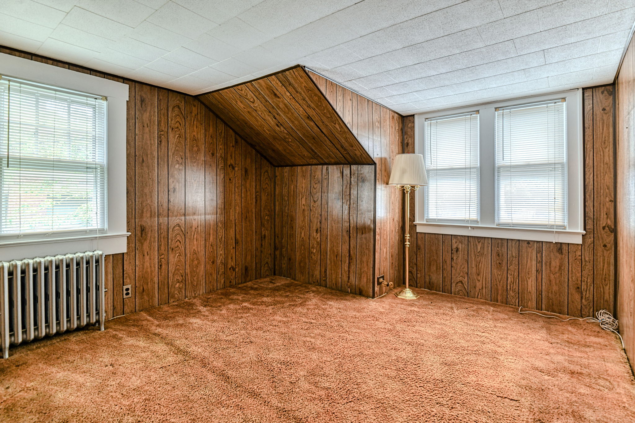 Monmouth, Ocean Township, New Jersey, 07712, United States, 4 Bedrooms Bedrooms, ,2 BathroomsBathrooms,Residential,For Sale,1894295