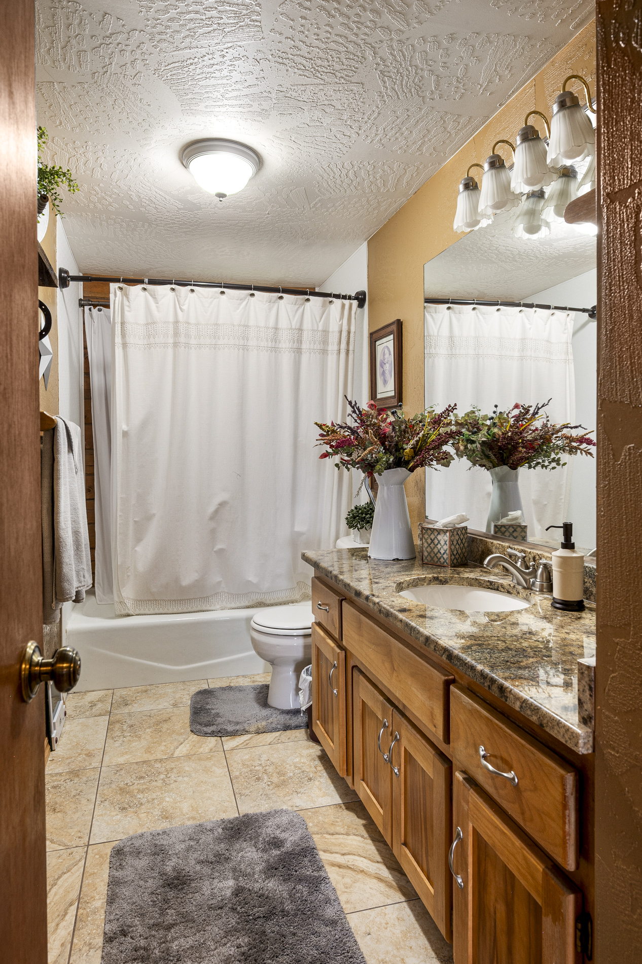 Cedar City, Utah, 84721, United States, 4 Bedrooms Bedrooms, ,2 BathroomsBathrooms,Residential,For Sale,1979997