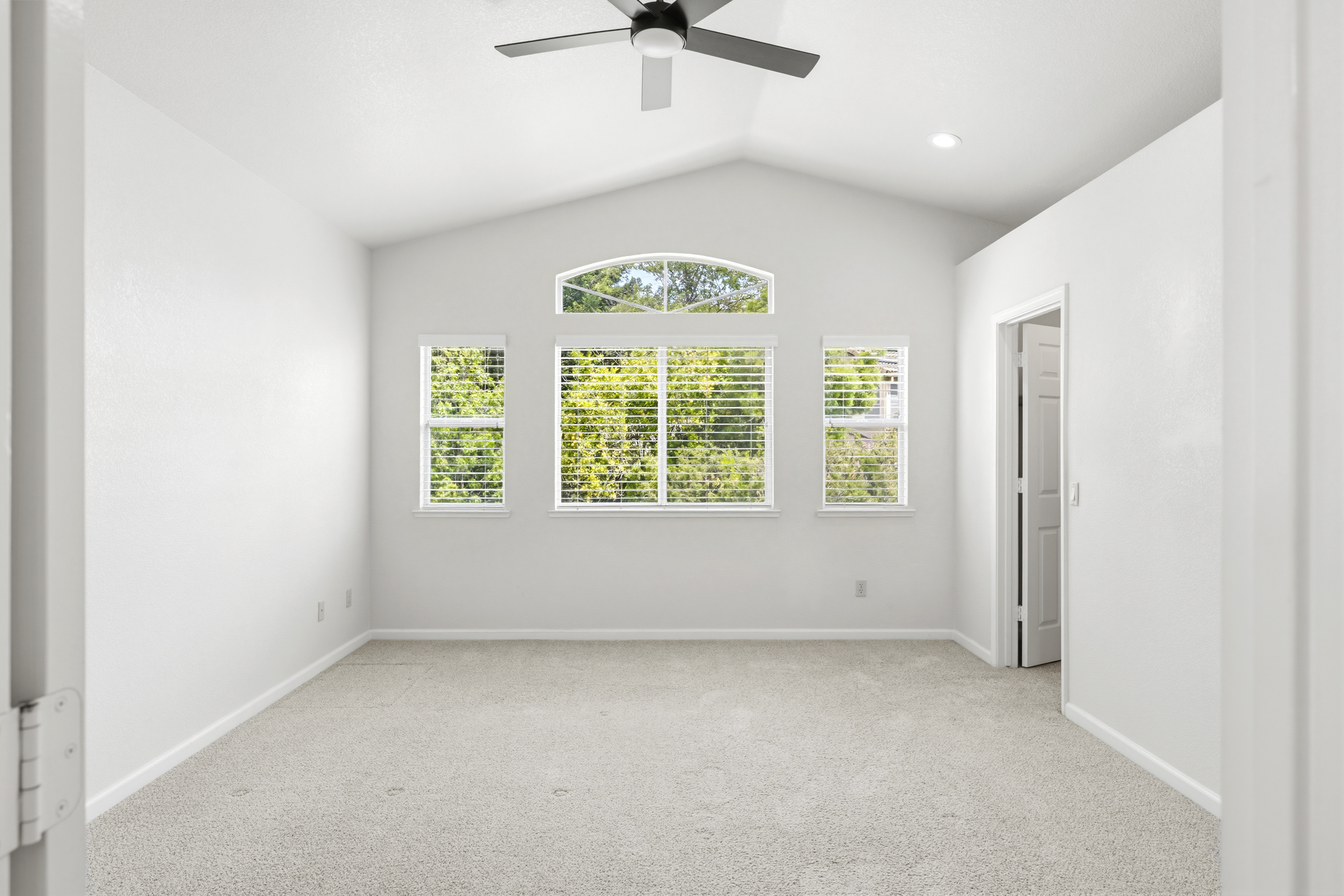  160 Hopfield Drive, Folsom, CA 95630 - 物件實景