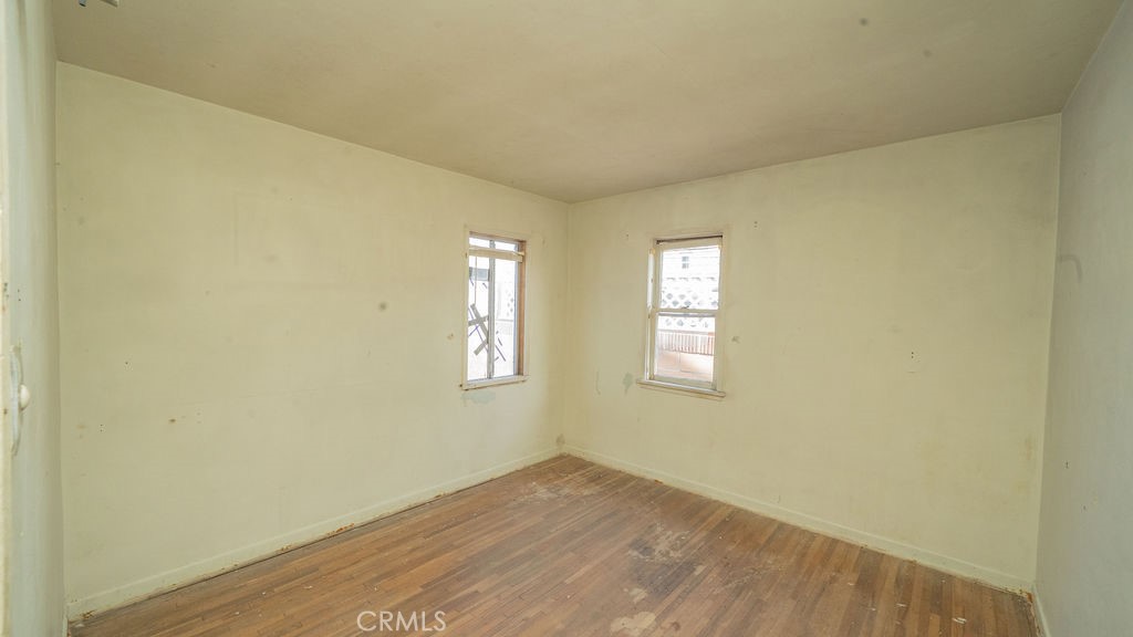 Hawthorne, California, 90250, United States, 2 Bedrooms Bedrooms, ,1 BathroomBathrooms,Residential,For Sale,1995863