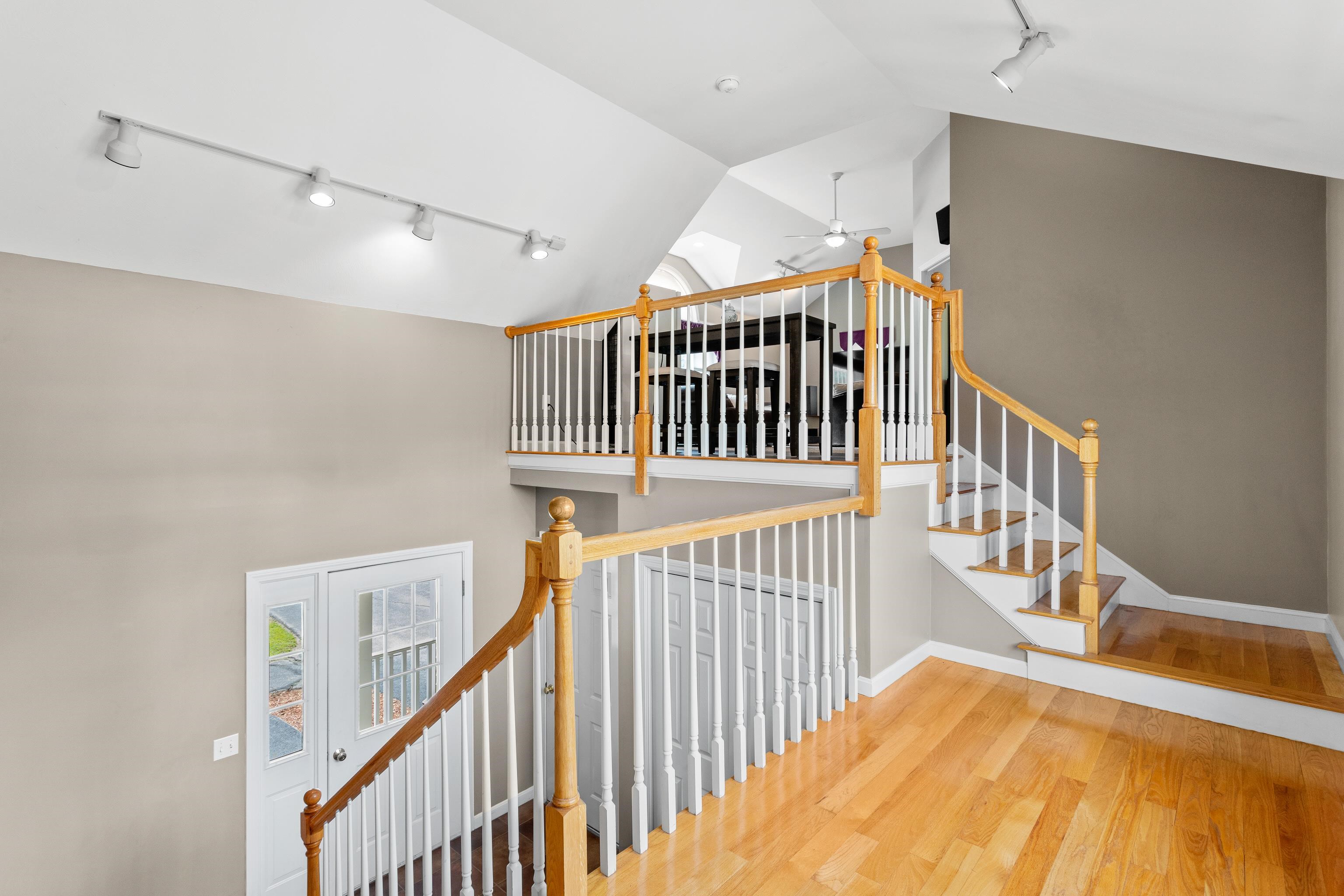 Pelham, New Hampshire, 03076, United States, 4 Bedrooms Bedrooms, ,3 BathroomsBathrooms,Residential,For Sale,1937373