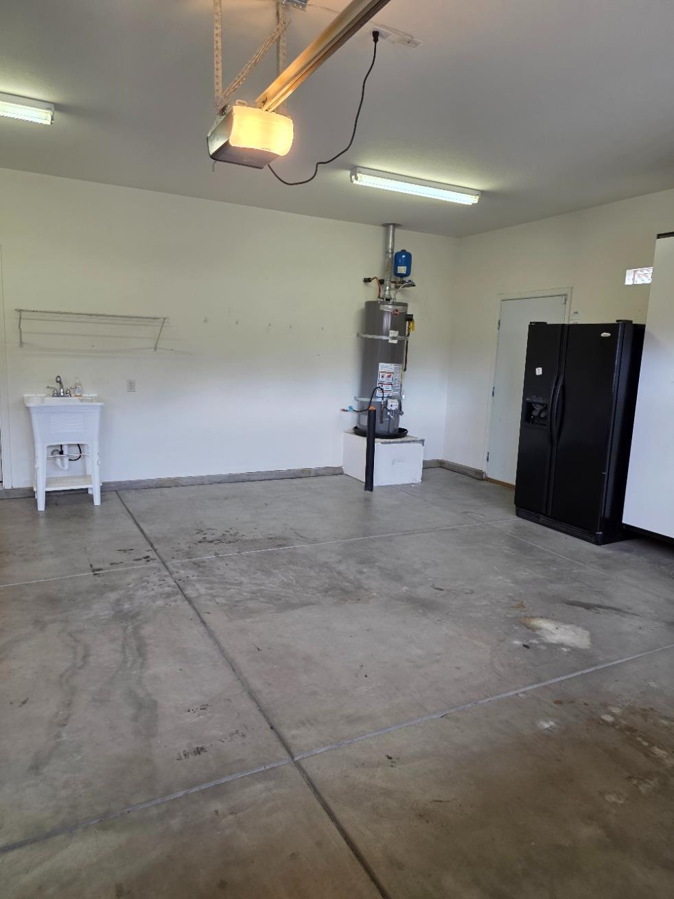 Lincoln, California, 95648, United States, 2 Bedrooms Bedrooms, ,3 BathroomsBathrooms,Residential,For Sale,1996644