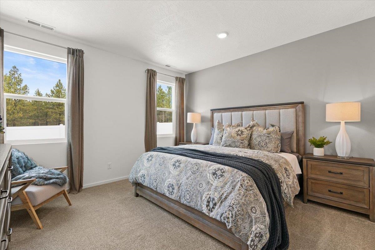 Deer Park, Washington, 99006, United States, 3 Bedrooms Bedrooms, ,2 BathroomsBathrooms,Residential,For Sale,1873845