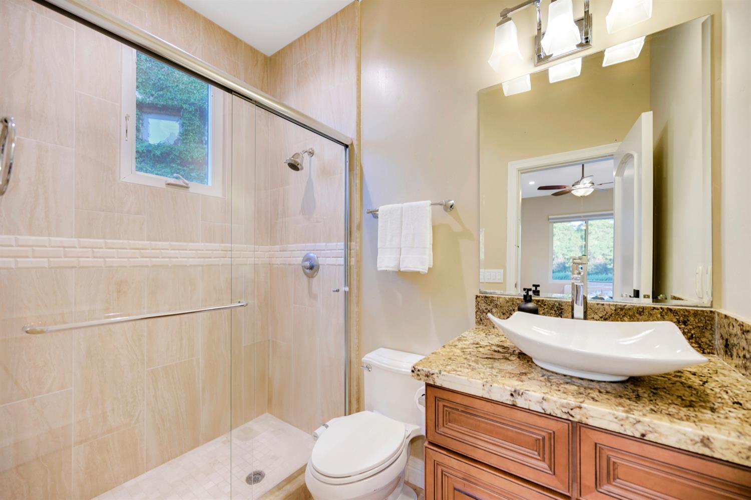 Loomis, California, 95650, United States, 6 Bedrooms Bedrooms, ,6 BathroomsBathrooms,Residential,For Sale,1908935
