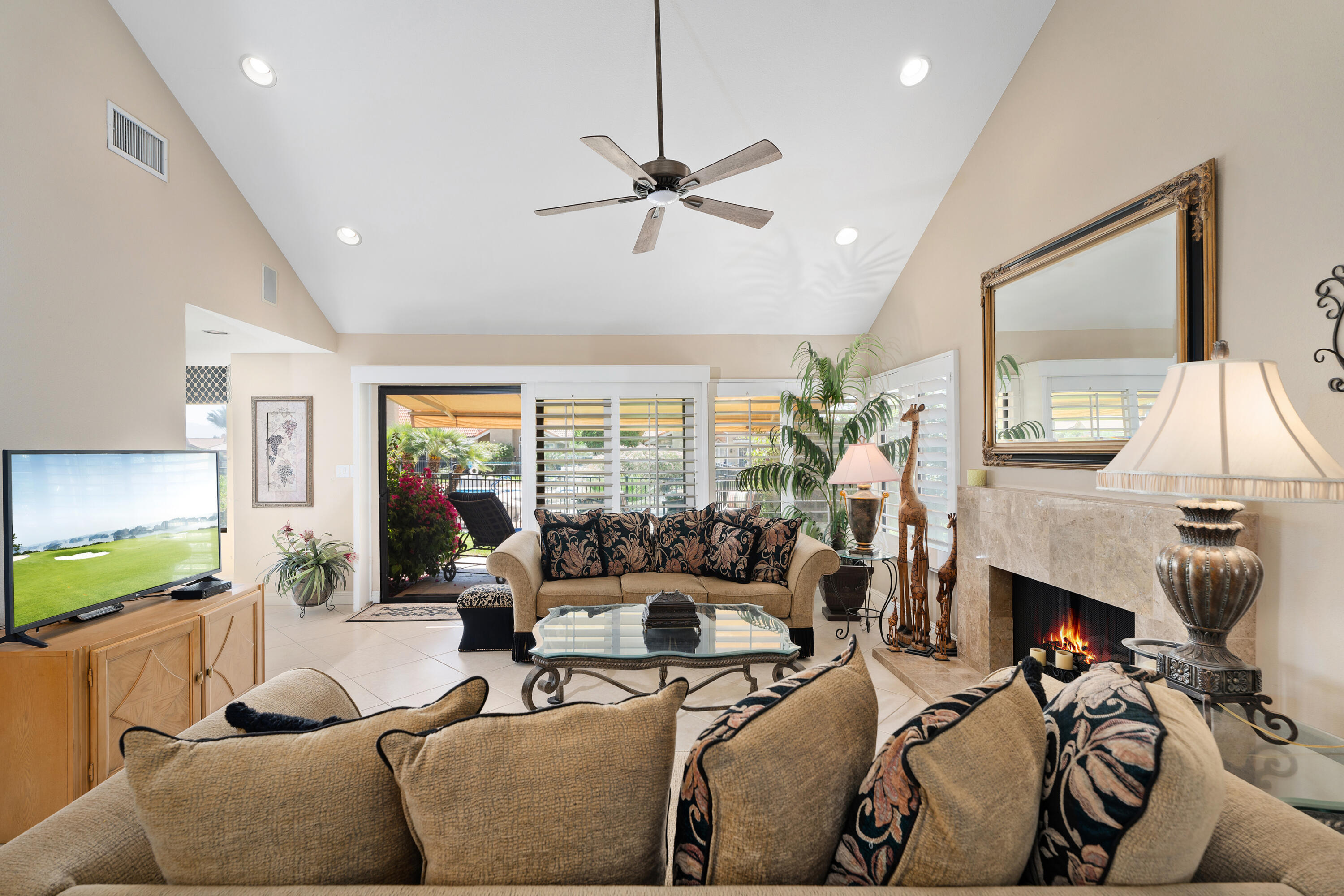 Palm Desert, California, 92260, United States, 3 Bedrooms Bedrooms, ,2 BathroomsBathrooms,Residential,For Sale,1874697