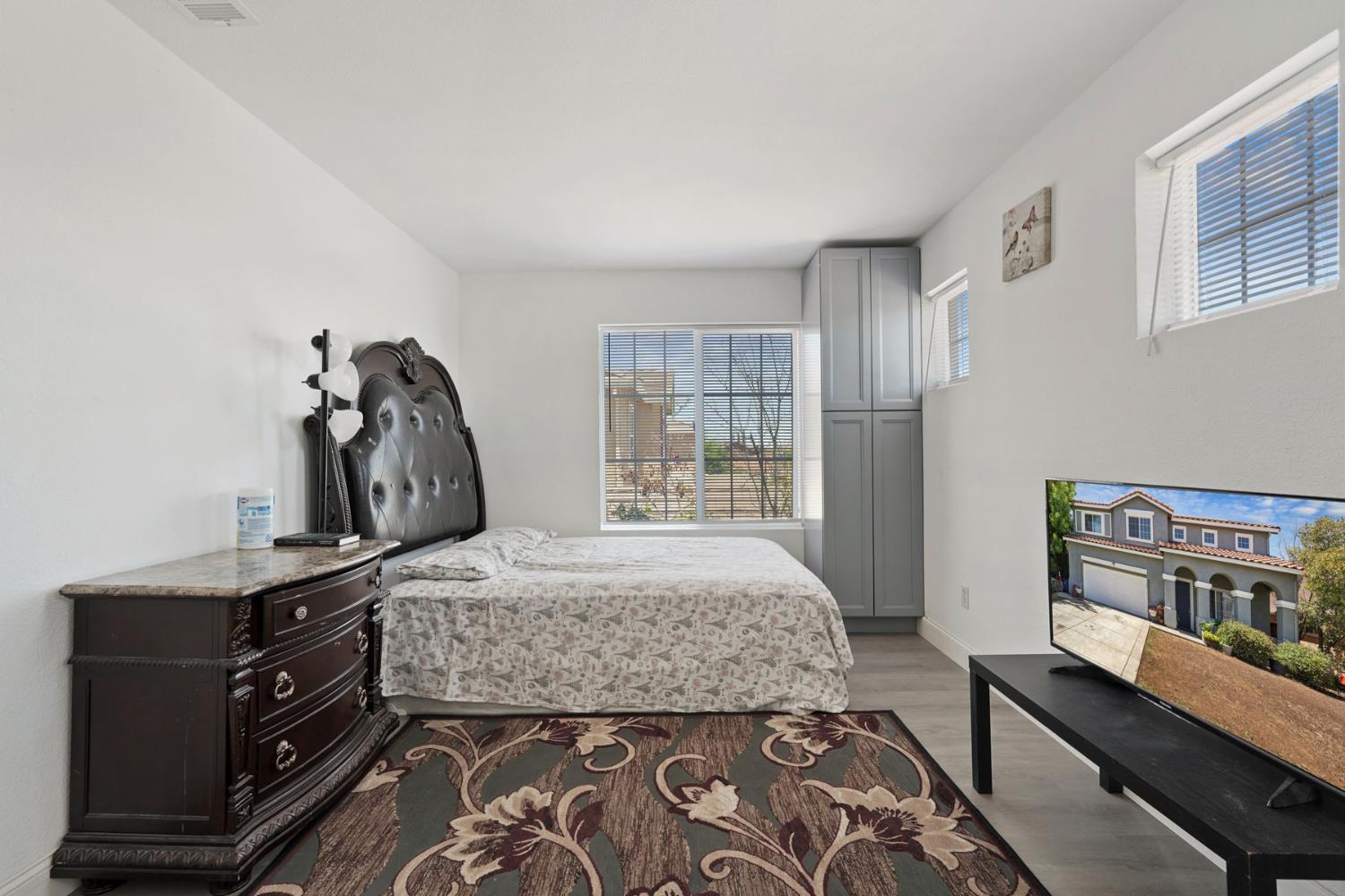 Antioch, California, 94531, United States, 6 Bedrooms Bedrooms, ,3 BathroomsBathrooms,Residential,For Sale,2005490