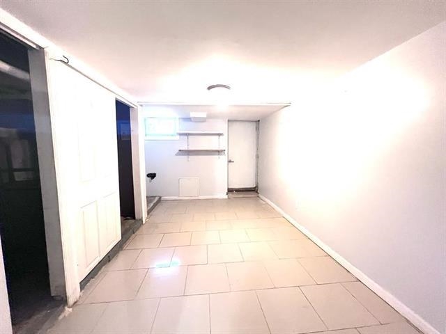 Jersey City, New Jersey, 07306, United States, 6 Bedrooms Bedrooms, ,2 BathroomsBathrooms,Residential,For Sale,1926041