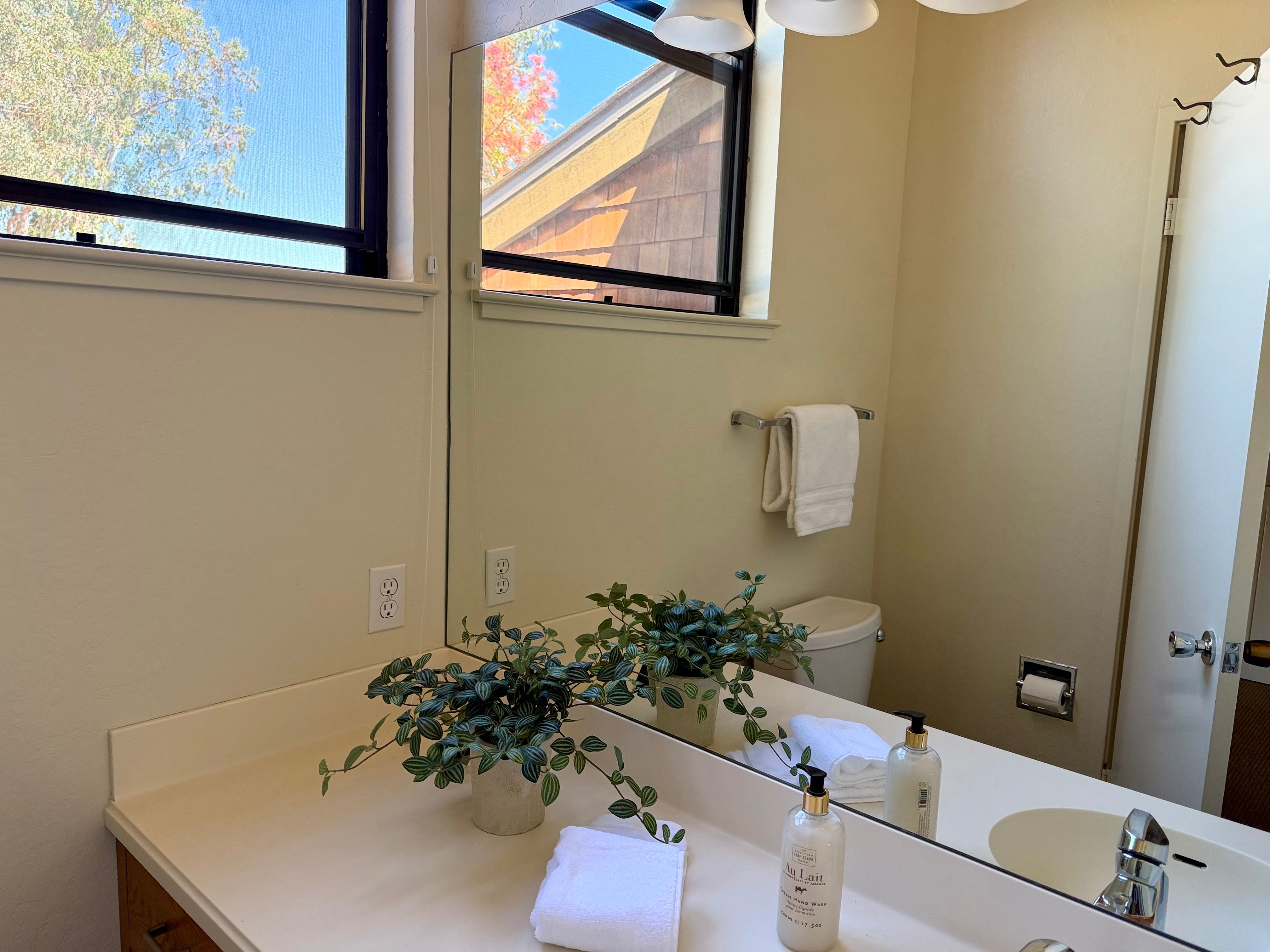  Sunny End Unit Townhome - 物件實景