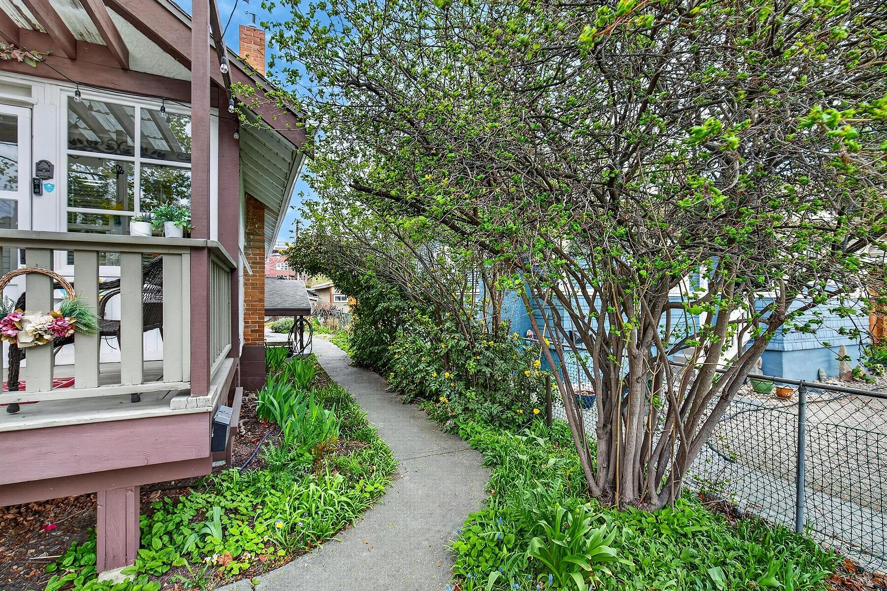  Charming Home with Suite - 物件實景