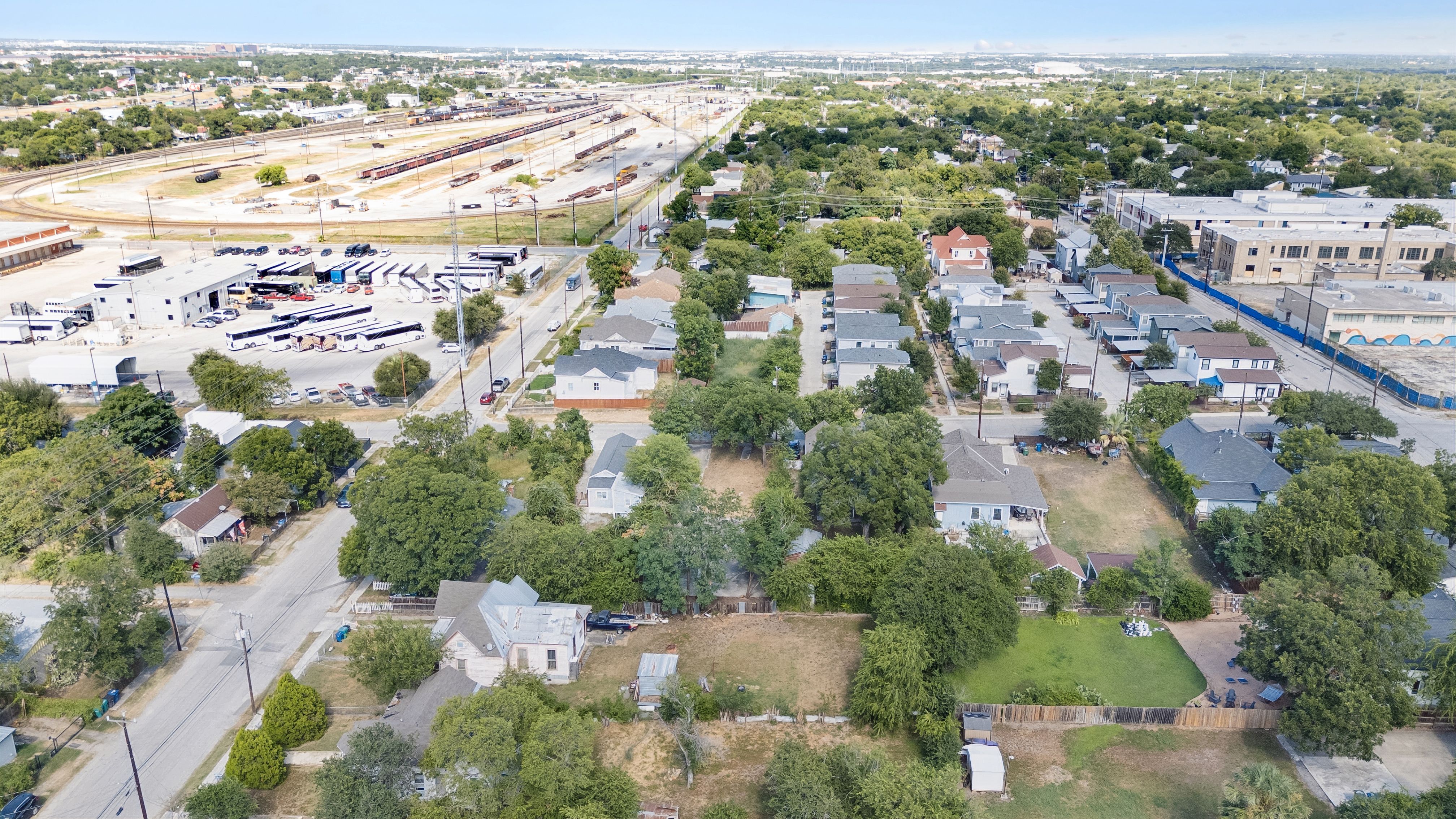  Historic Dignowity Hill Lot - 物件實景