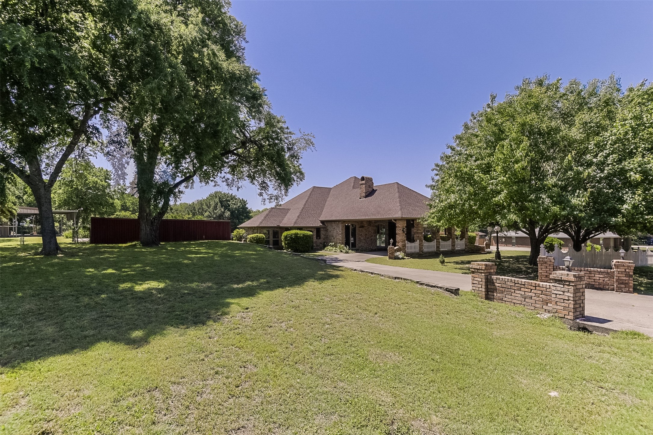 Ovilla, Texas, 75154, United States, 3 Bedrooms Bedrooms, ,4 BathroomsBathrooms,Residential,For Sale,1866219