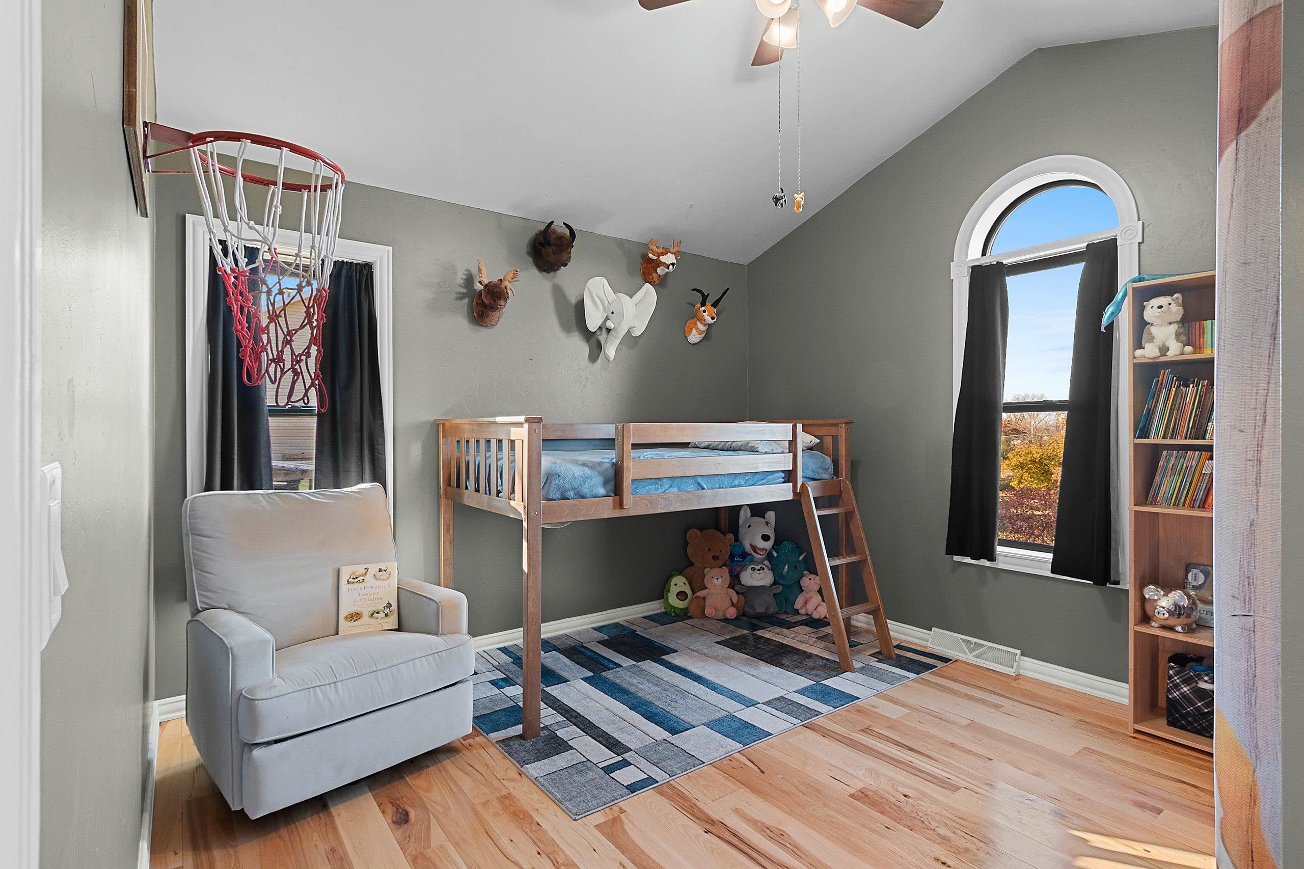 GREEN BAY, Wisconsin, 54311, United States, 4 Bedrooms Bedrooms, ,4 BathroomsBathrooms,Residential,For Sale,1991050