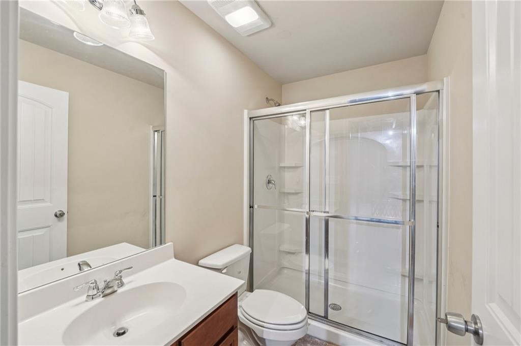 Woodstock, Georgia, 30188, United States, 5 Bedrooms Bedrooms, ,5 BathroomsBathrooms,Residential,For Sale,1927829