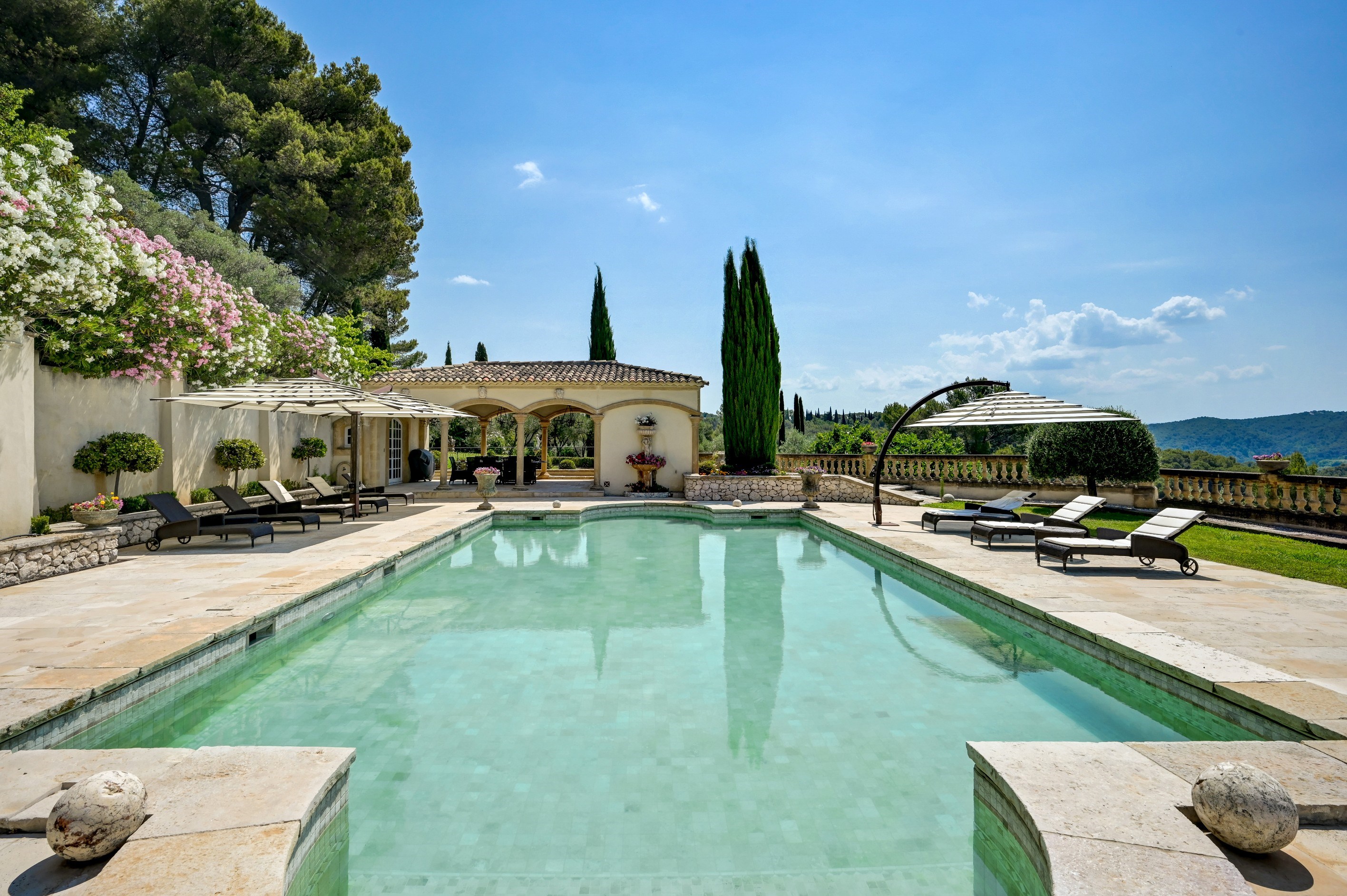  One of the Most Exclusive Estates in Aix-en-Provence - 物件實景