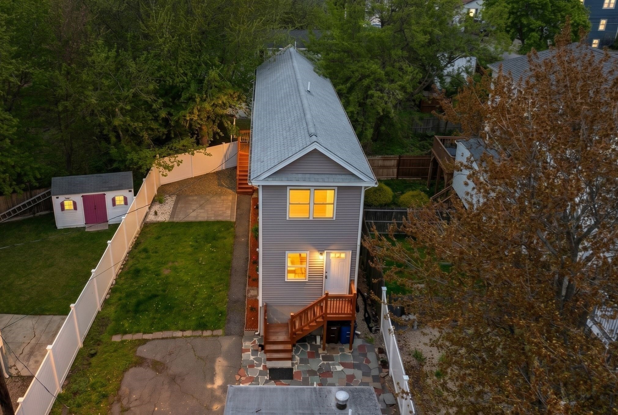 Revere, Massachusetts, 02151, United States, 2 Bedrooms Bedrooms, ,3 BathroomsBathrooms,Residential,For Sale,2008626