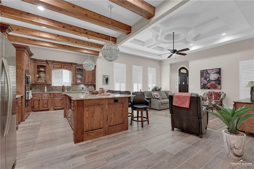 Santa Elena, Texas, 78591, United States, 4 Bedrooms Bedrooms, ,4 BathroomsBathrooms,Residential,For Sale,1932729