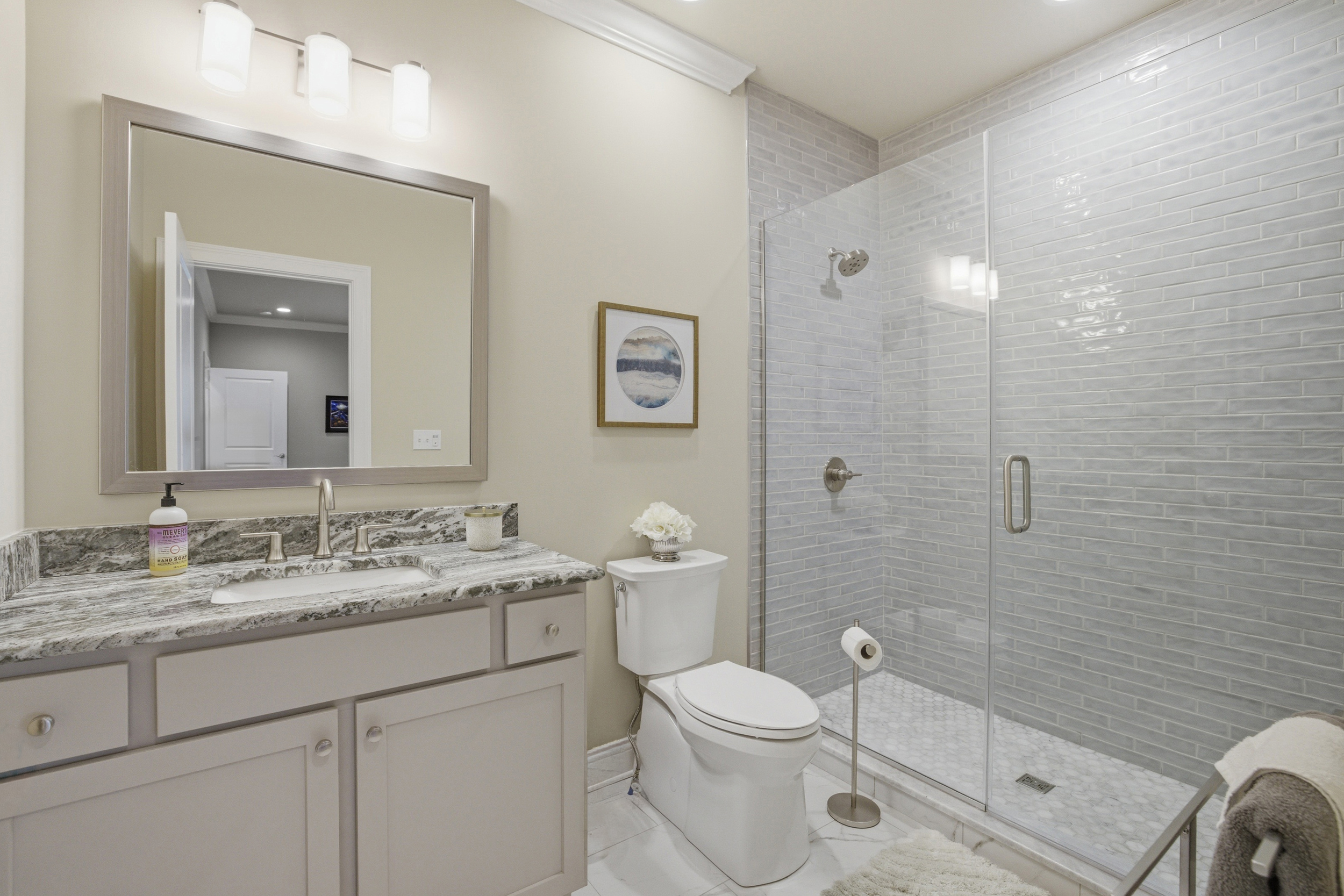  535 Laketower Drive #105 - 物件實景