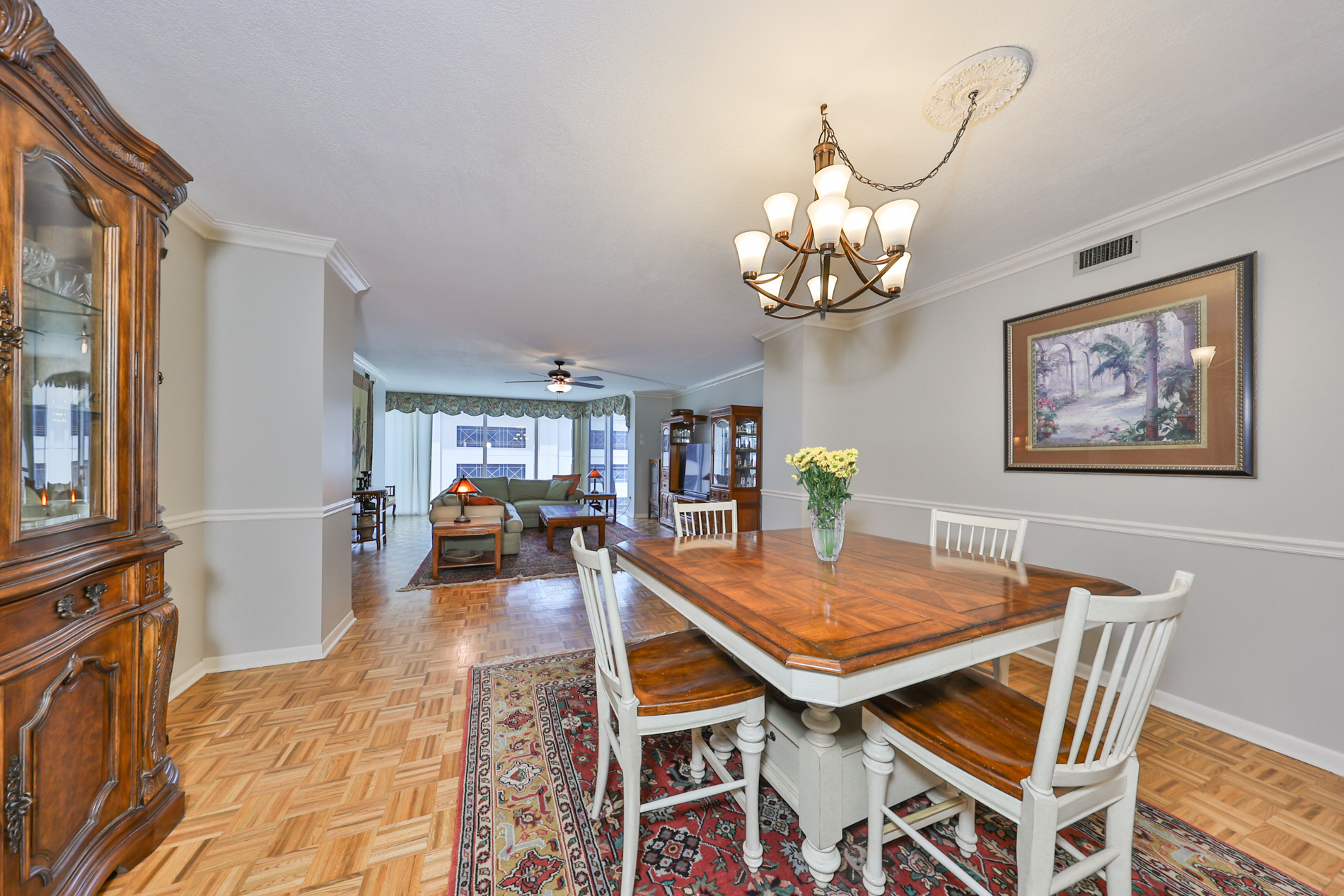 St Petersburg, Florida, 33701, United States, 3 Bedrooms Bedrooms, ,3 BathroomsBathrooms,Residential,For Sale,1924192
