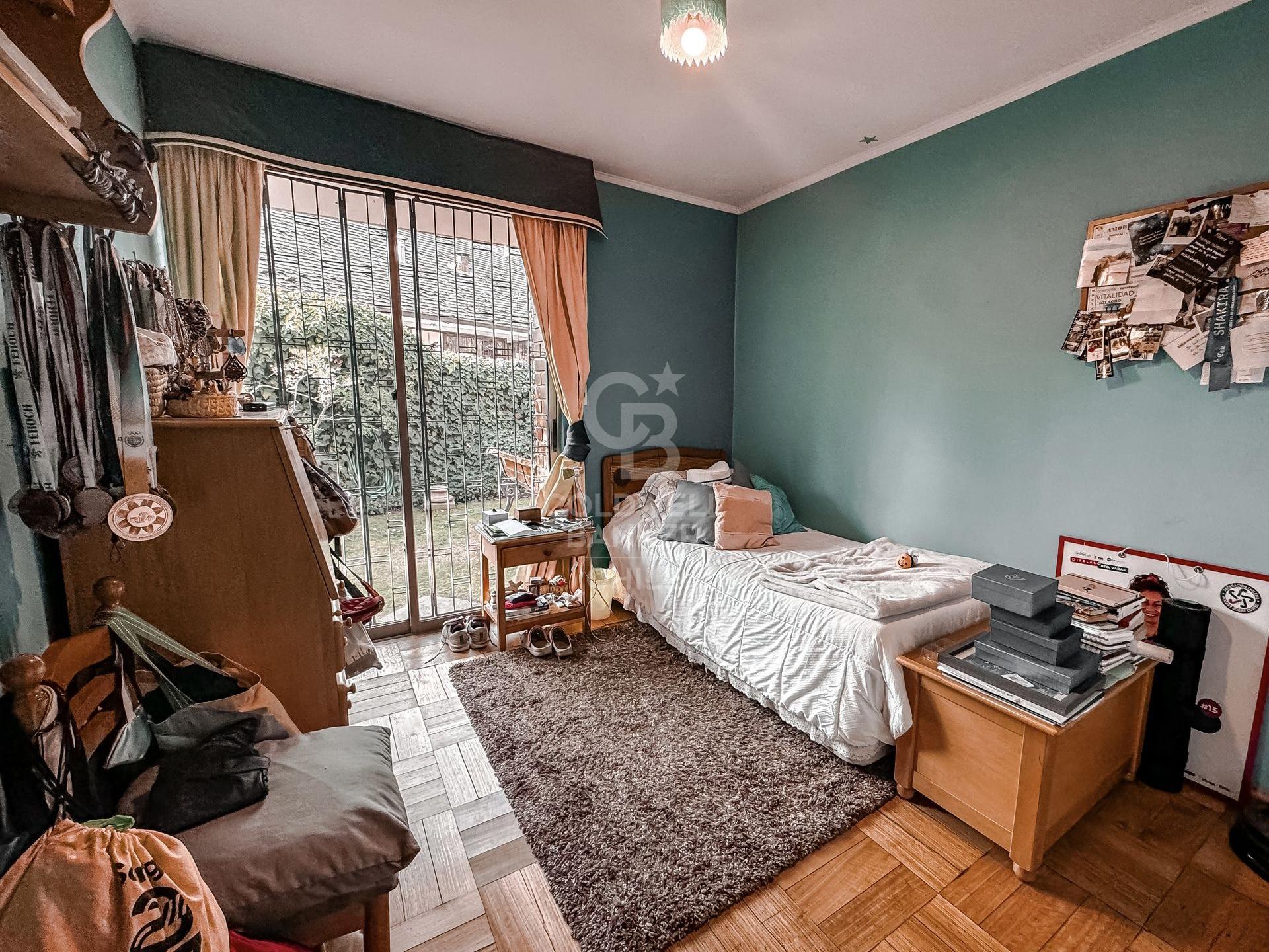 Vitacura, Chile, 4 Bedrooms Bedrooms, ,3 BathroomsBathrooms,Residential,For Sale,1917854