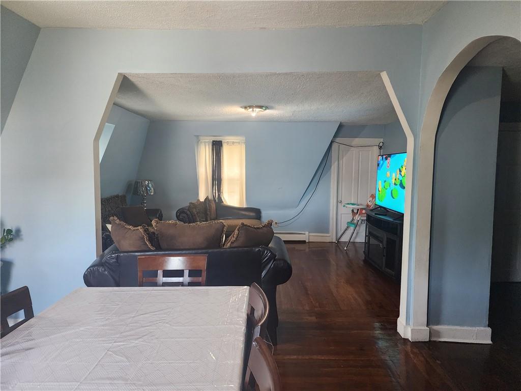 Providence, Rhode Island, 02907, United States, 9 Bedrooms Bedrooms, ,5 BathroomsBathrooms,Residential,For Sale,1930553