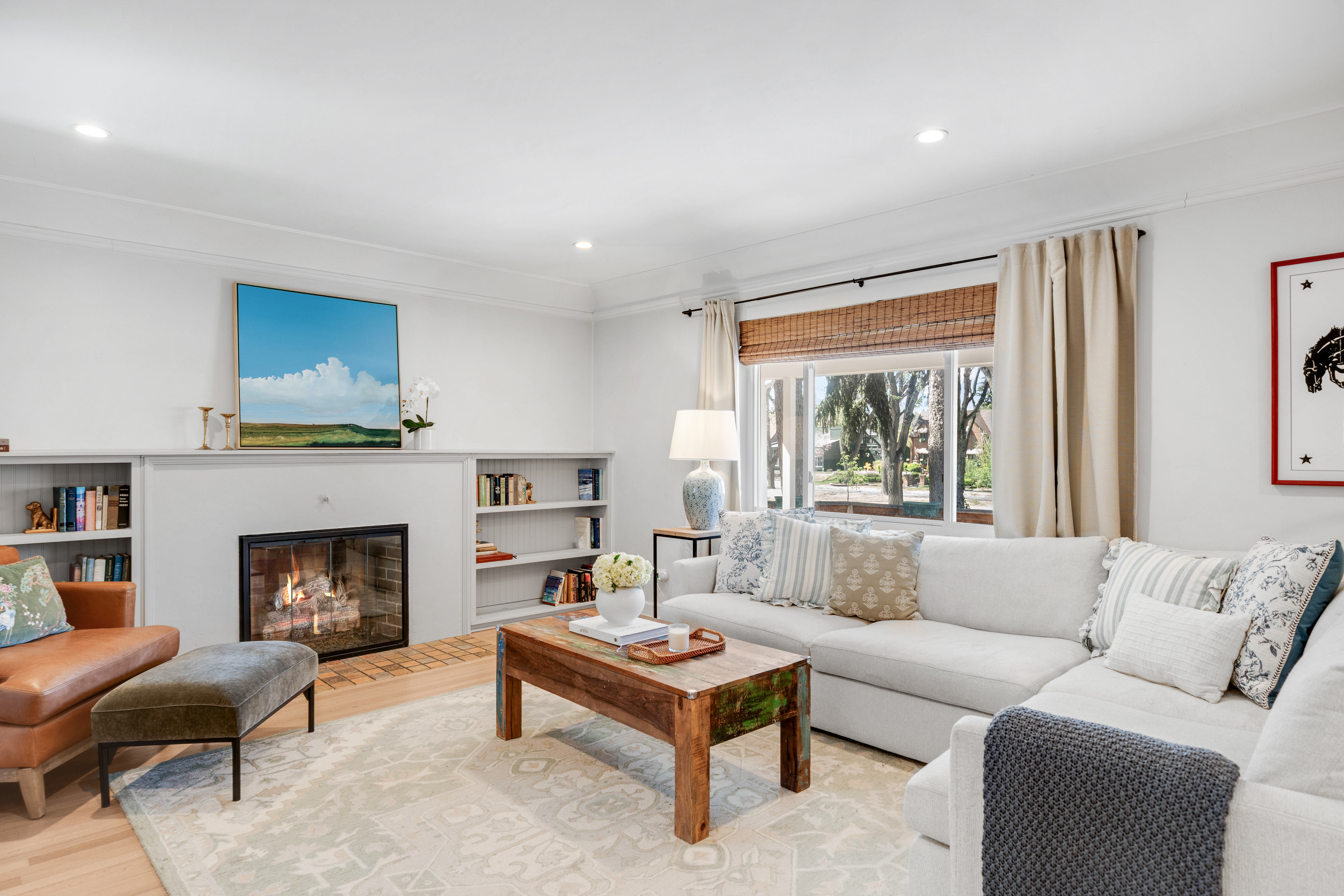  8,000 Square Foot Lot Along a Beautiful Tree Lined Parkway - 物件實景