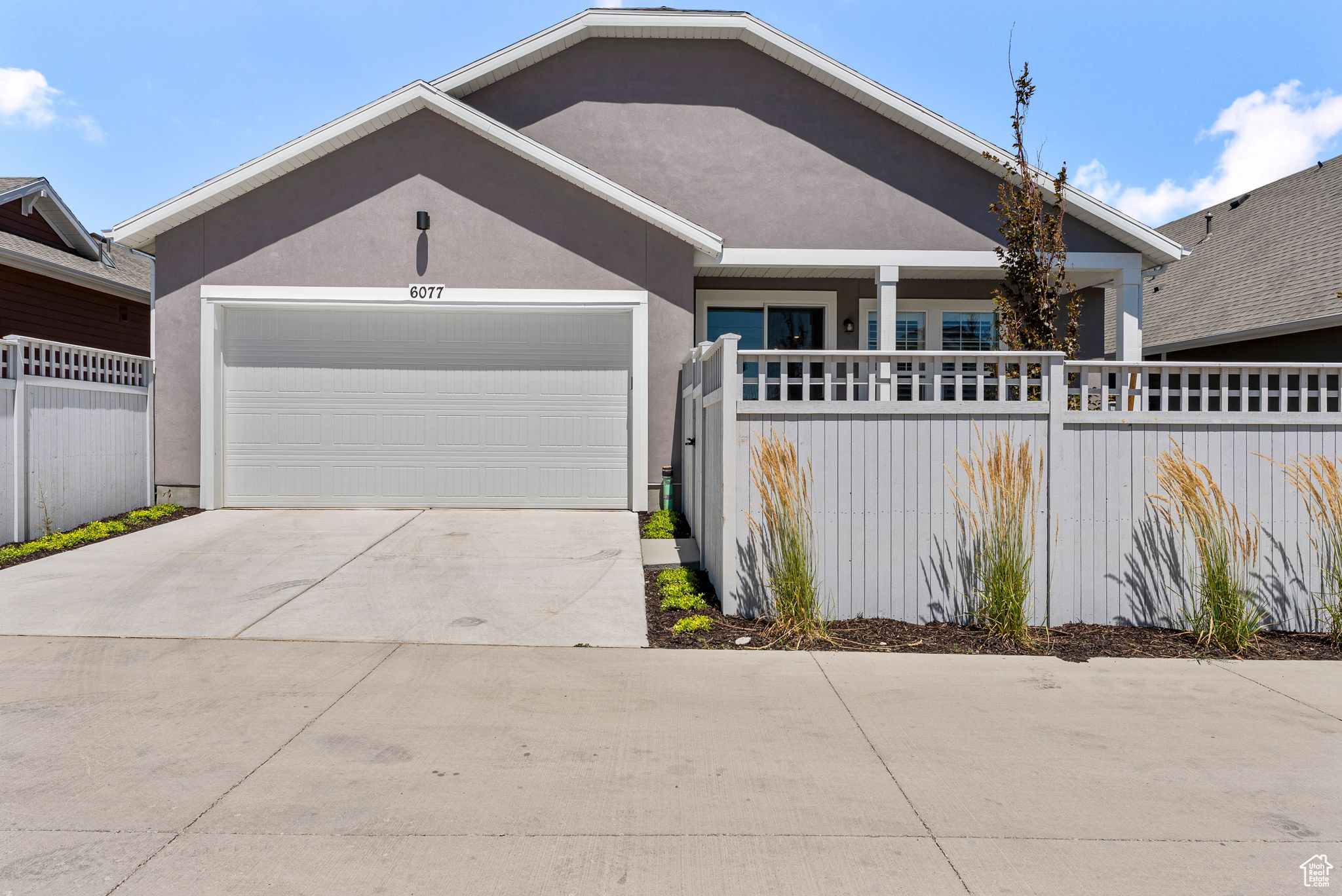 South Jordan, Utah, 84009, United States, 2 Bedrooms Bedrooms, ,3 BathroomsBathrooms,Residential,For Sale,1903673
