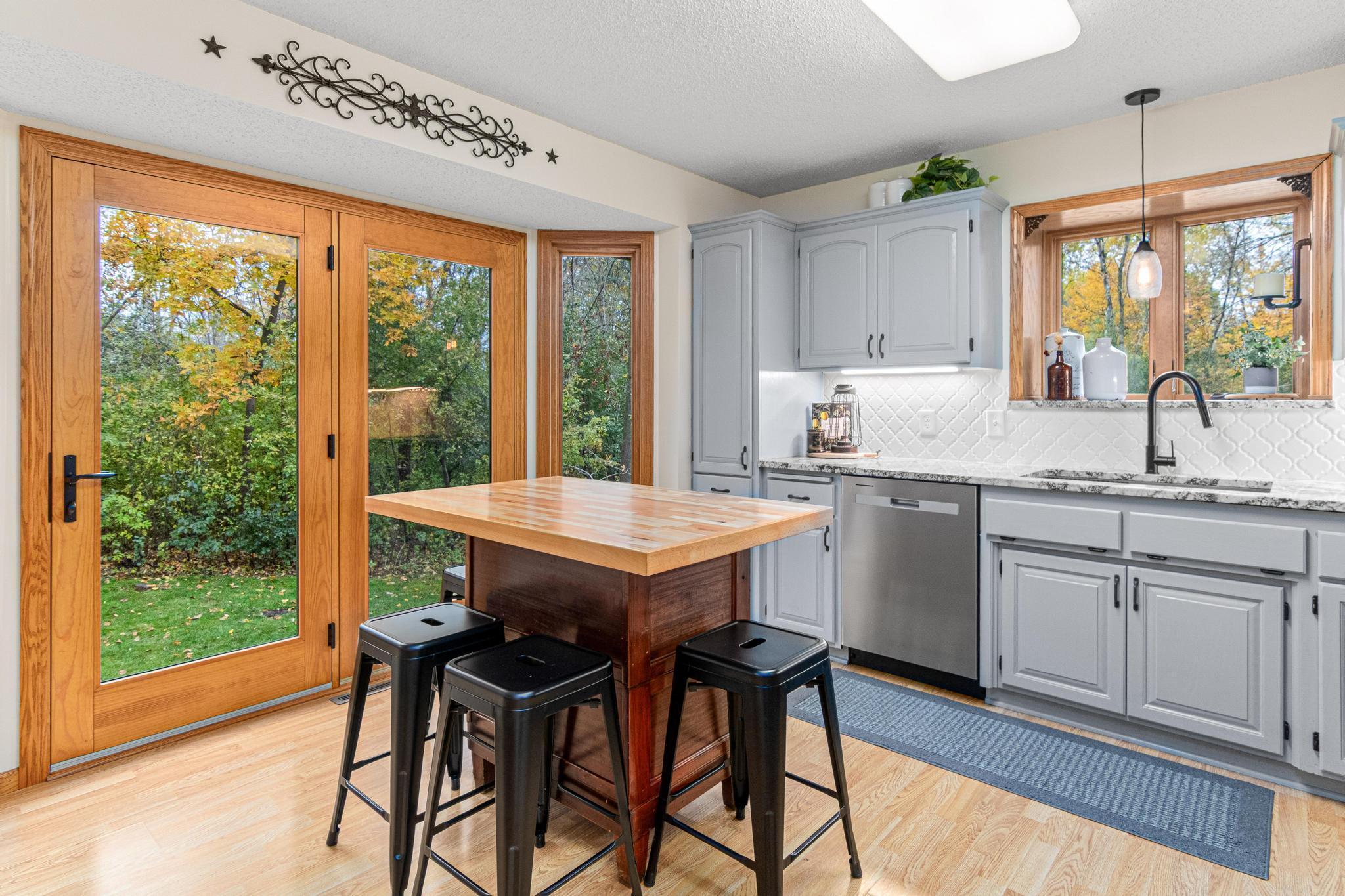 Forest Lake, Minnesota, 55025, United States, 5 Bedrooms Bedrooms, ,3 BathroomsBathrooms,Residential,For Sale,1991173