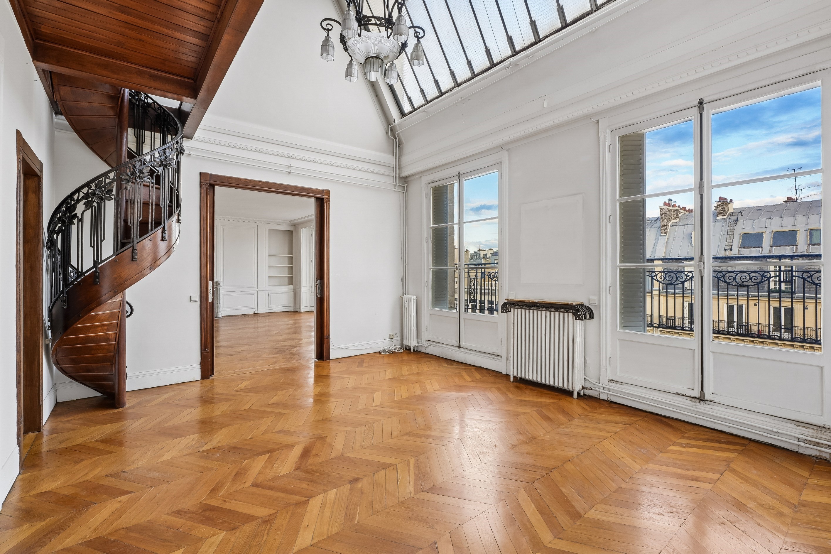  PARIS 17 – PLAINE MONCEAU – Reception Duplex in a Landmark Art Nouveau Building - 物件實景