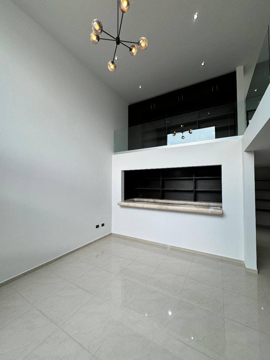 Cerro Lago Palomas, Querétaro, Querétaro, 76230, Mexico, 3 Bedrooms Bedrooms, ,3 BathroomsBathrooms,Residential,For Sale,Cerro Lago Palomas,1672480