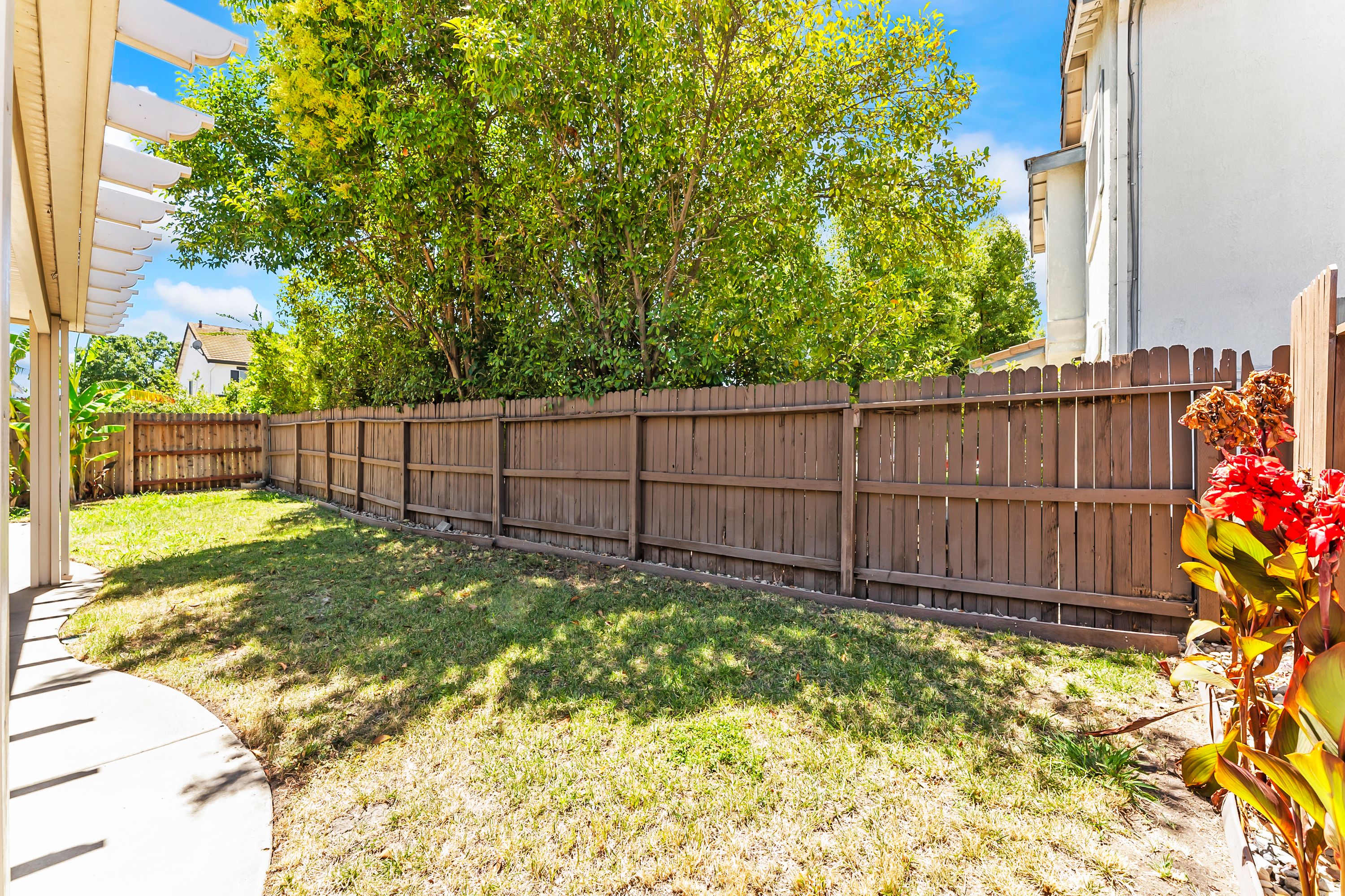  5903 Deepdale Way, Elk Grove, CA 95758 - 物件實景