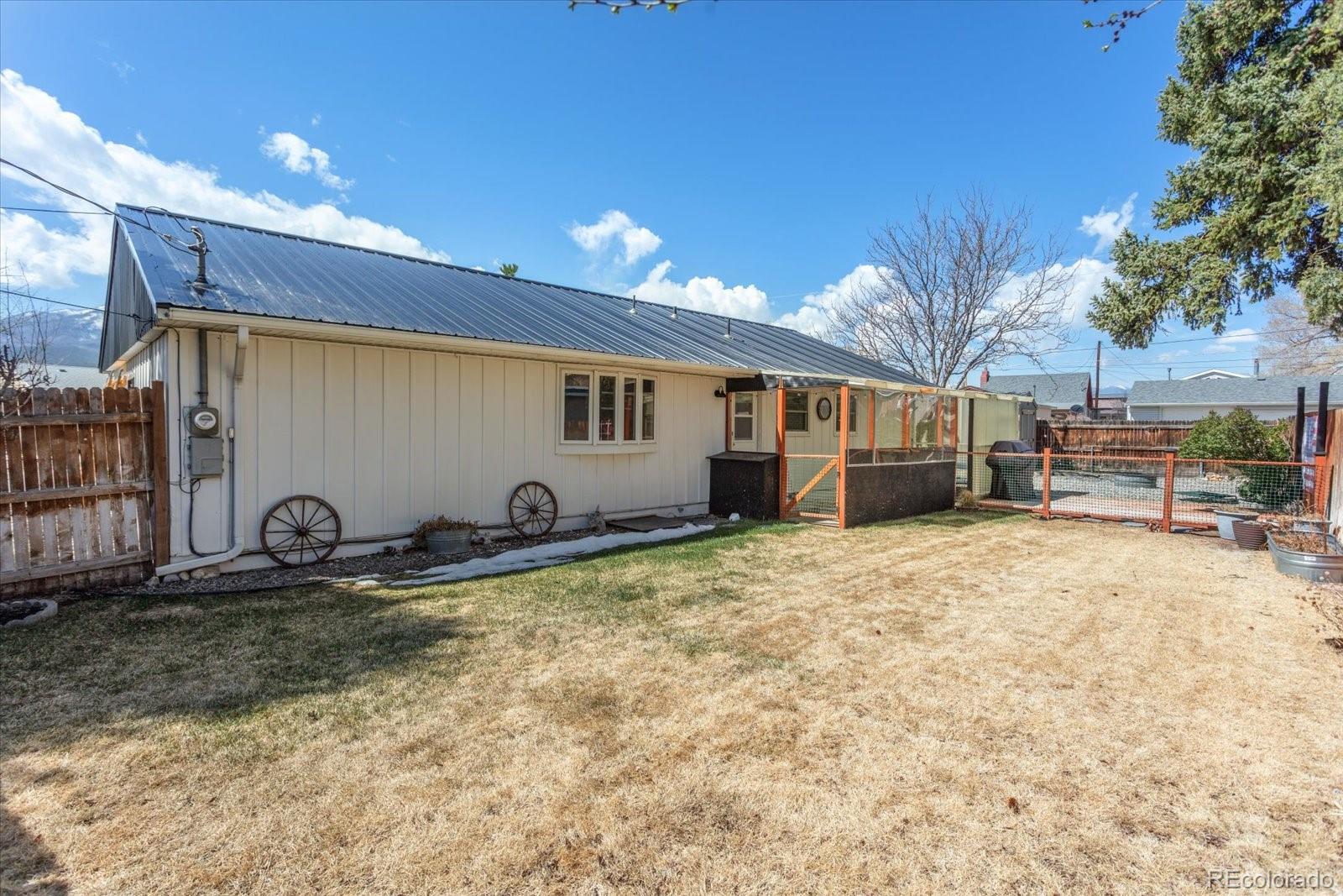 Salida, Colorado, 81201, United States, 3 Bedrooms Bedrooms, ,2 BathroomsBathrooms,Residential,For Sale,1982690