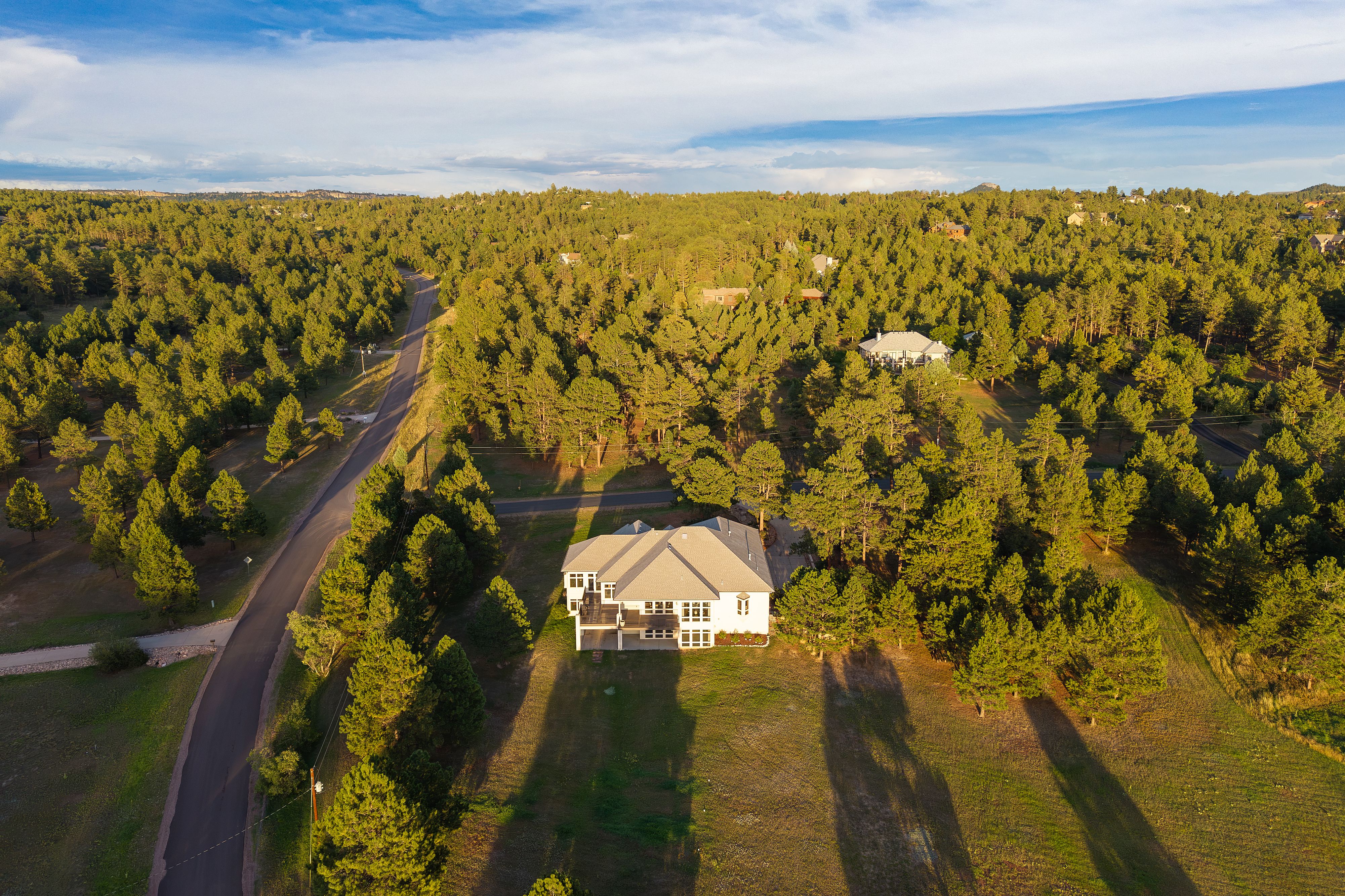  Set on over 4 acres in Perry Park East - 物件實景
