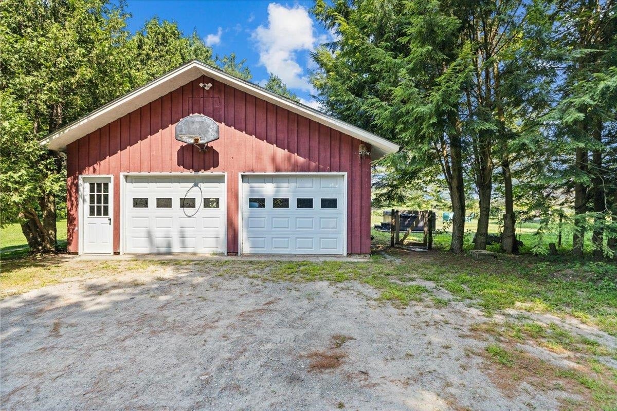 Morristown, Vermont, 05661, United States, 3 Bedrooms Bedrooms, ,1 BathroomBathrooms,Residential,For Sale,1917533