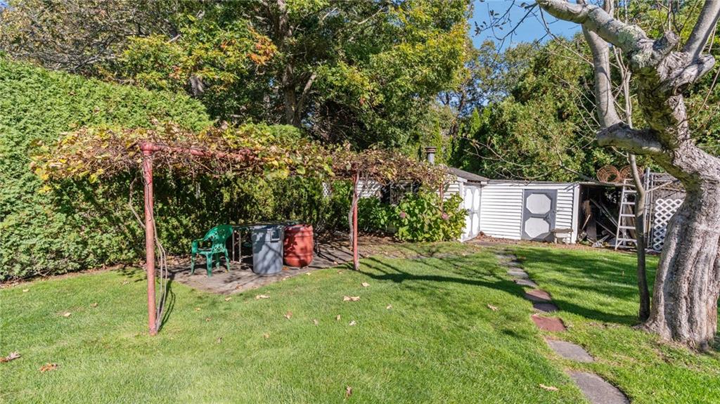 Barrington, Rhode Island, 02806, United States, 3 Bedrooms Bedrooms, ,3 BathroomsBathrooms,Residential,For Sale,2012853